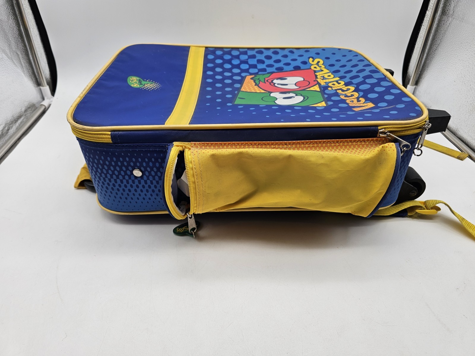Vintage Veggie Tales Kids Rolling Suitcase Blue And Yellow Vacation 16”x12”
