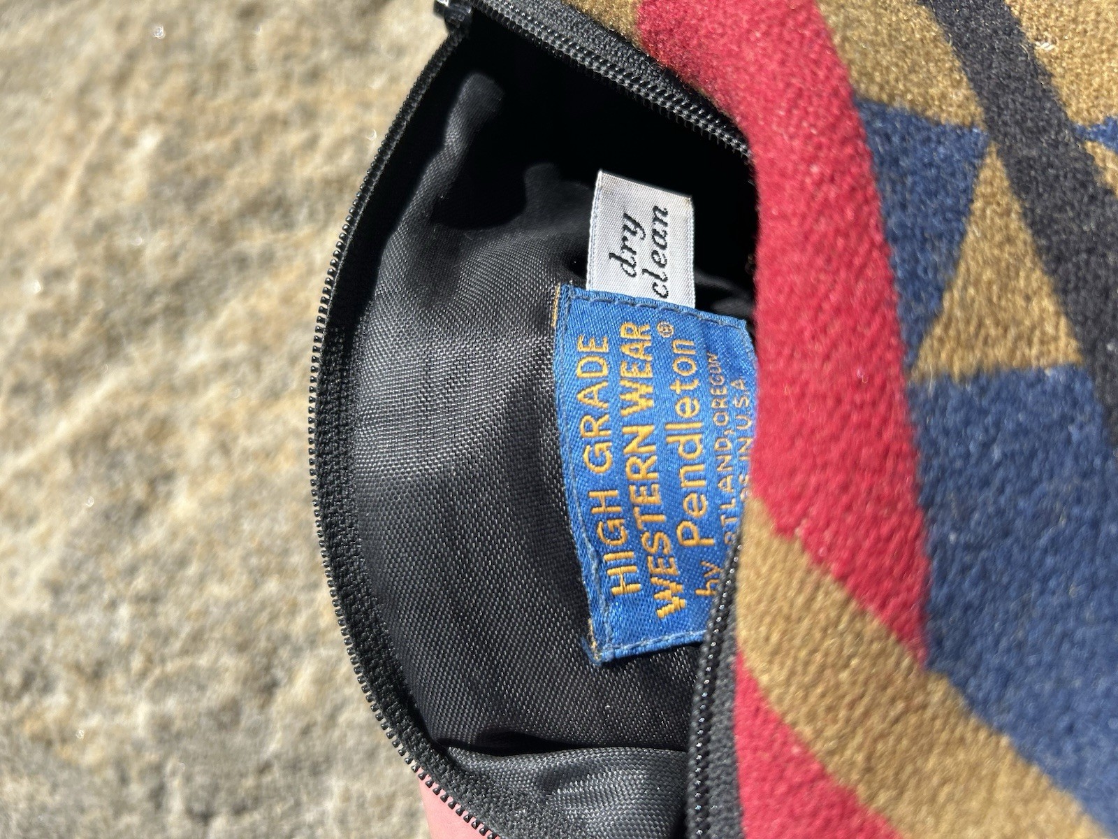 Vintage Pendleton Toiletry Dopp Kit Accessory Wool Southwestern Bag Aztec Travel