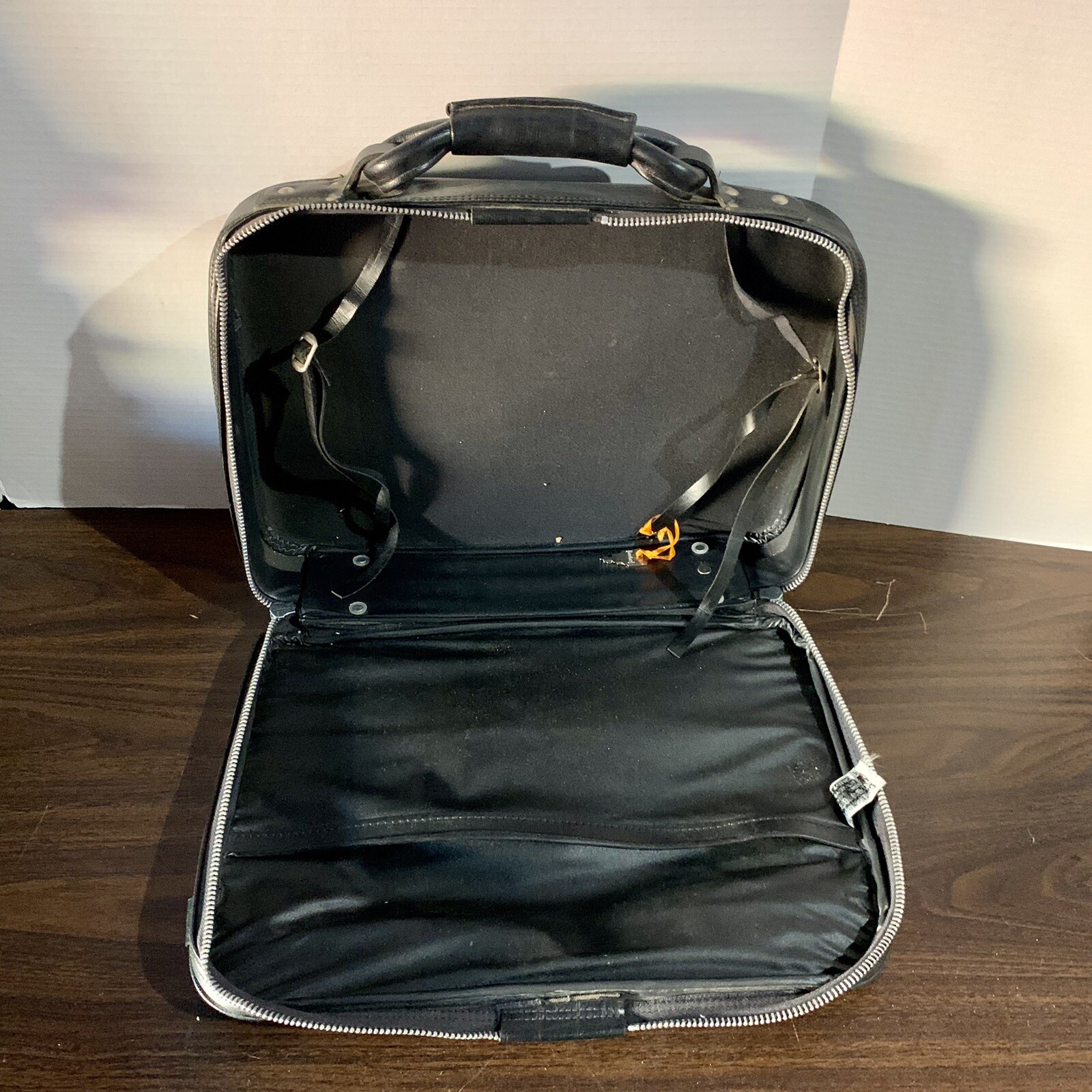 Vintage Peter’s Bag Corp Bantam Travelware Black Overnight Suitcase