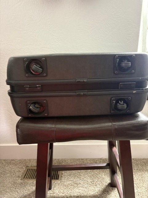 Samsonite 1987 Silhouette 4 W/Wheels Personal Rolling Luggage Suitcase,w/3 Keys