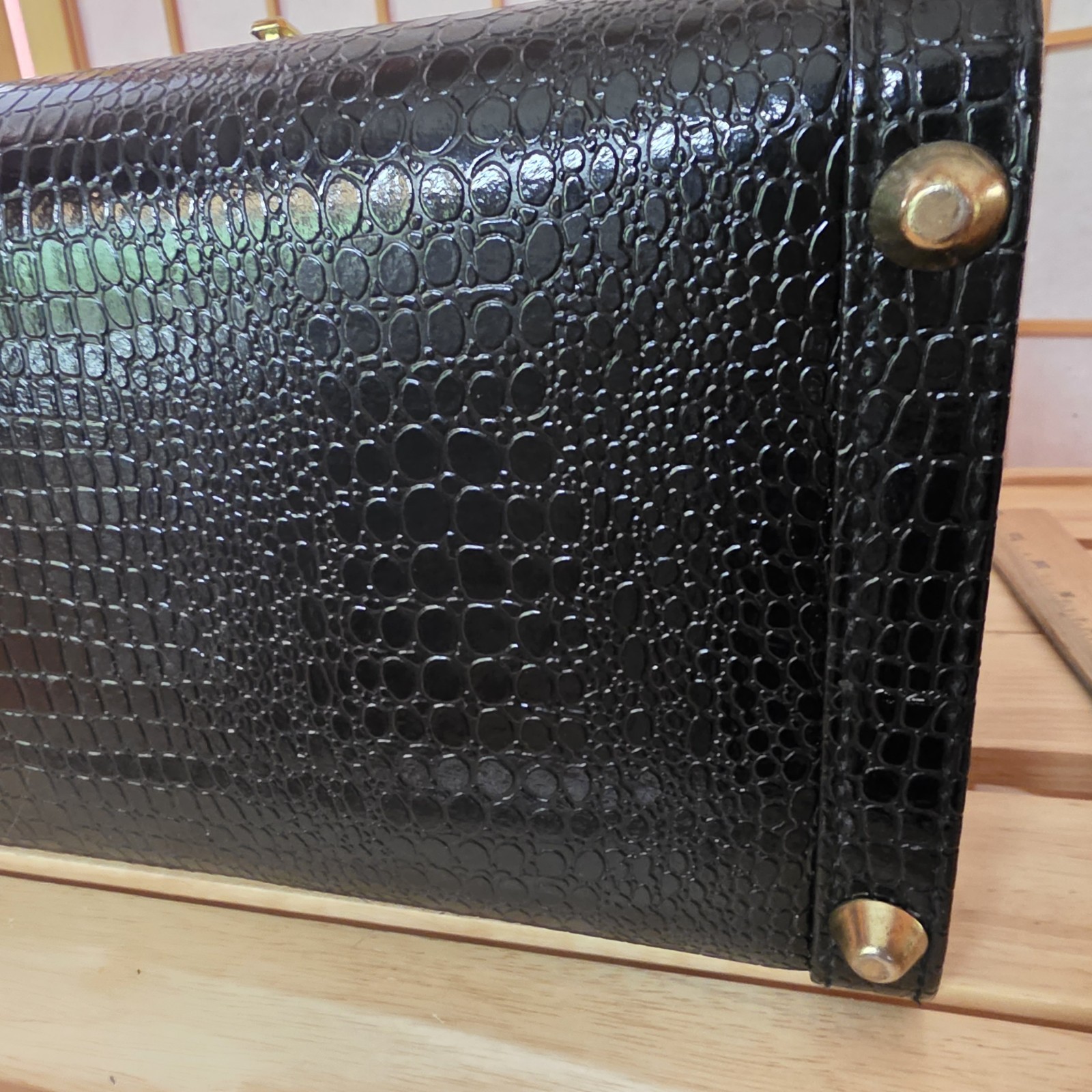 Overnight Travel Makeup Faux Alligator Vanity Hard Case Vtg 90s Cosmetic Train