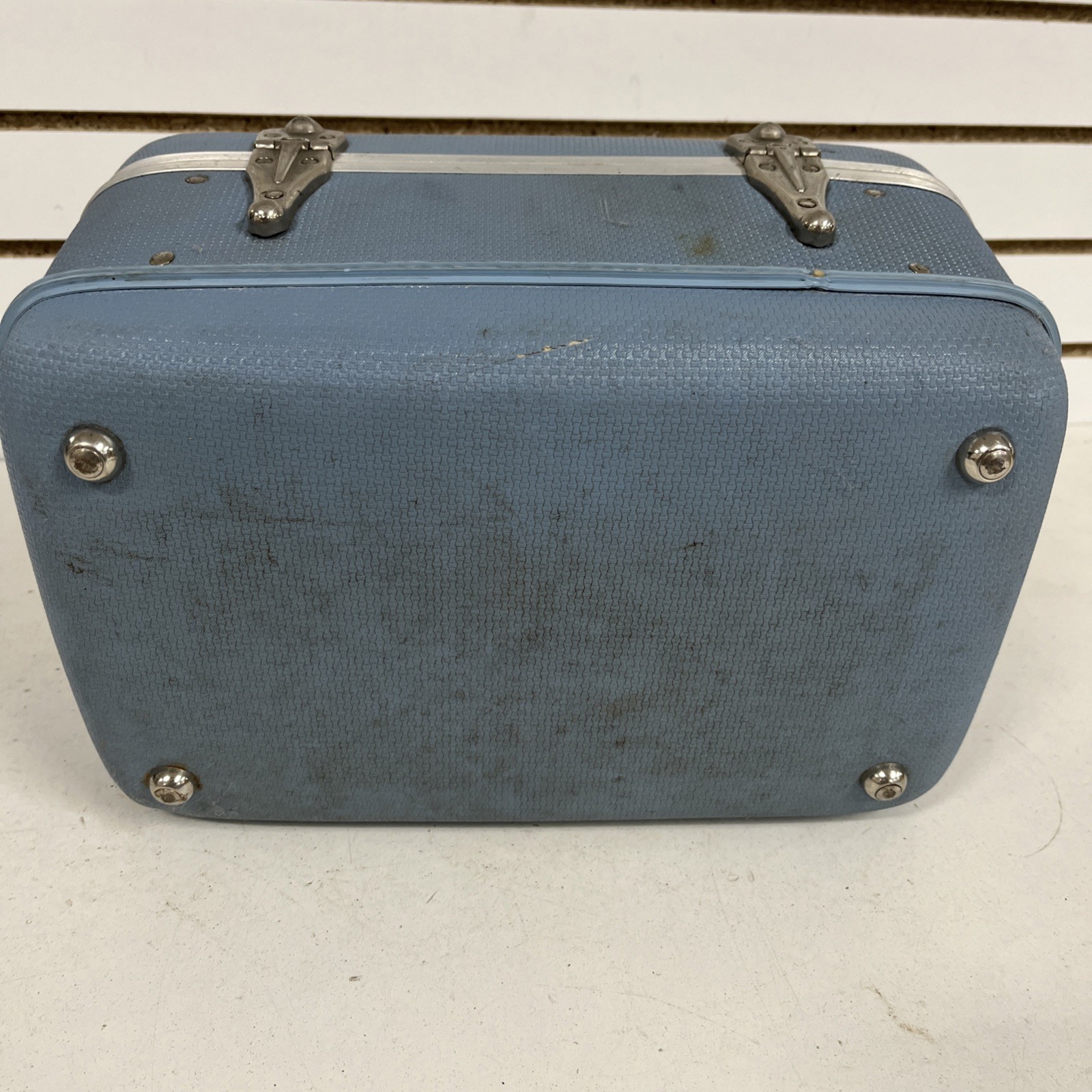 VTG Ski-line By Neevel Train Case Travel Bag Makeup Carry On Blue Hard Shell