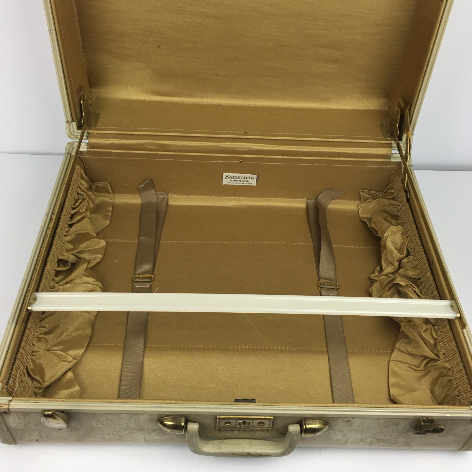 Samsonite Shwayder Streamlite Suitcase Excellent INTERIOR Marbled 21″ Vtg Cream