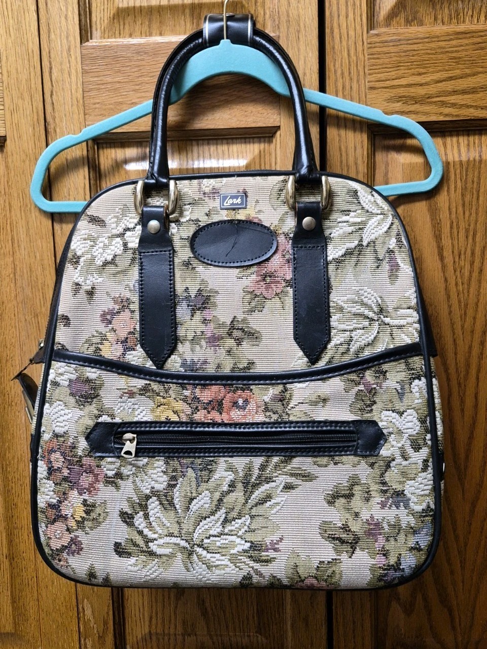 Vintage 1970s Lark Floral Tapestry Overnight Bag Train Case 15″ x 14″