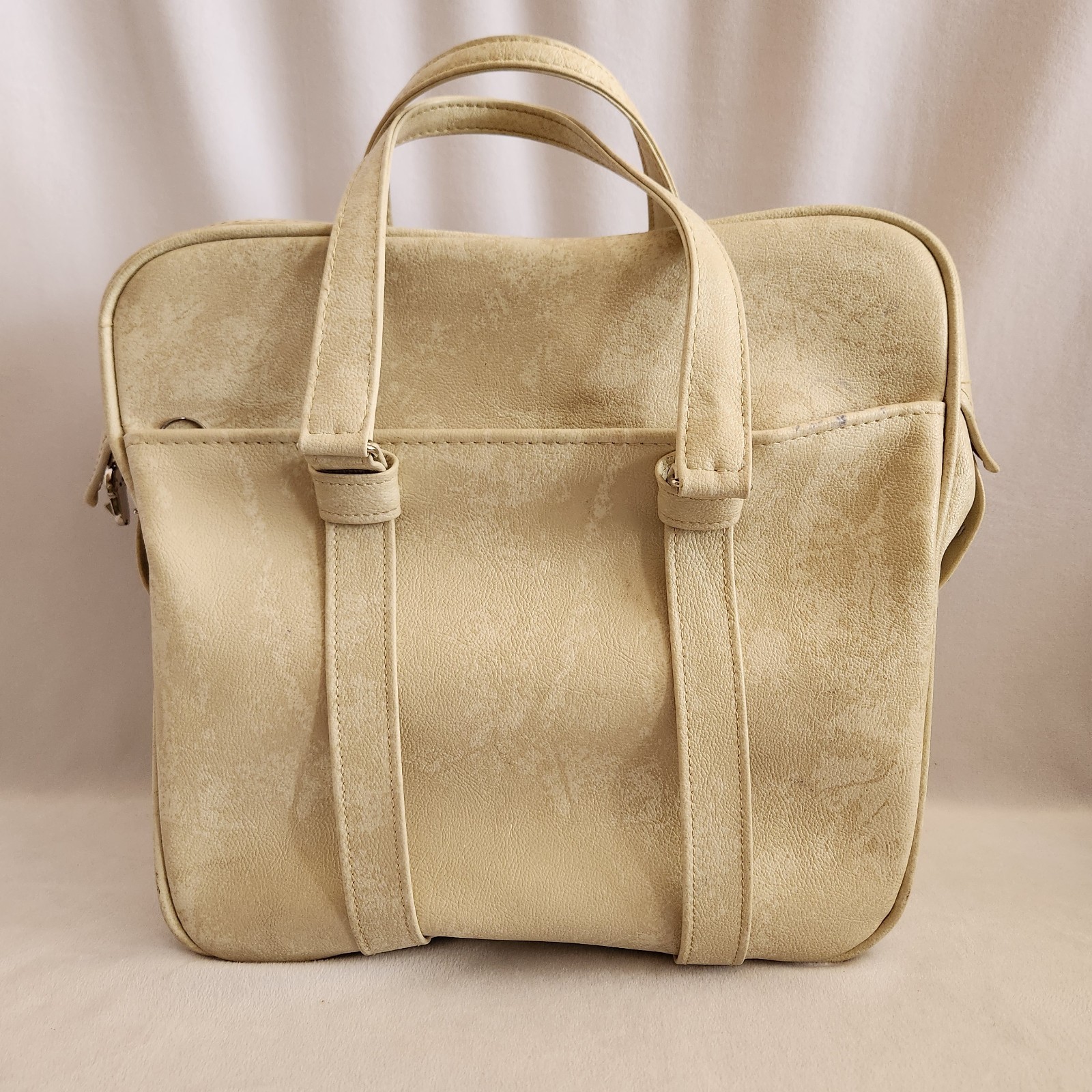 Vintage Samsonite Silhouette AC Ivory Overnight Carry-on Train Bag with Handles