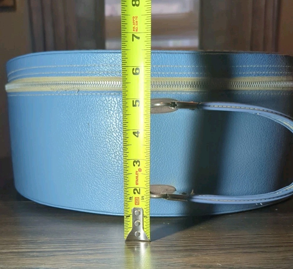 Vintage Travins Made In America Zippered Aqua Blue Travel Hat Bag / Luggage