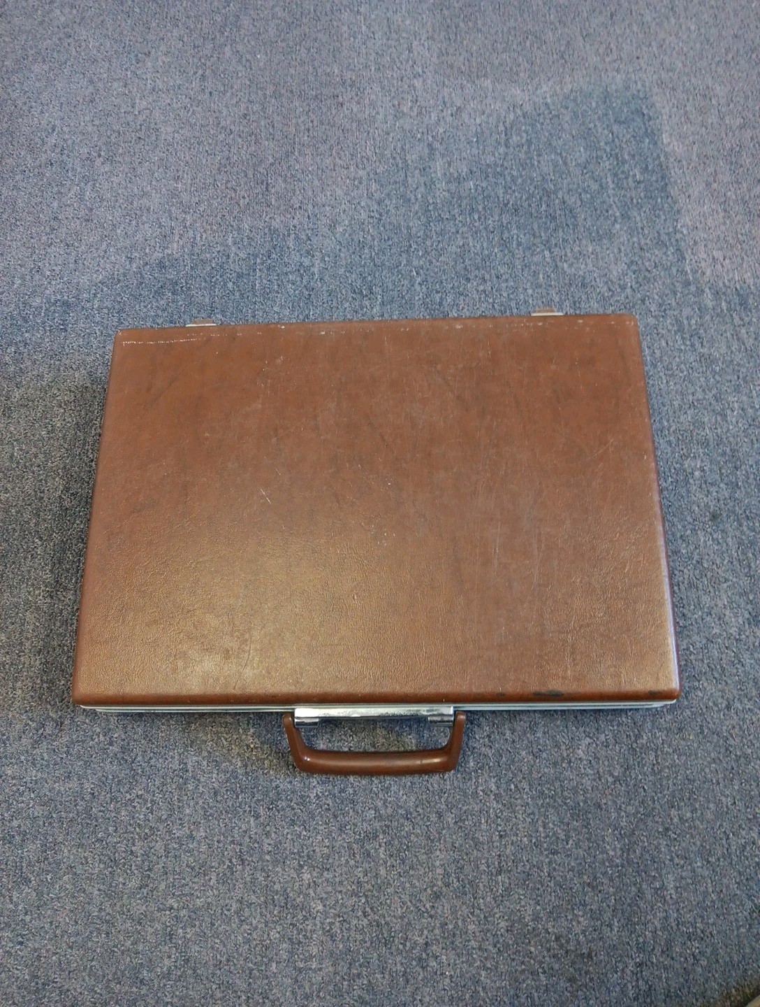 Vintage Samsonite Classic 100 Brown Hard Shell Briefcase w/ Lock Code