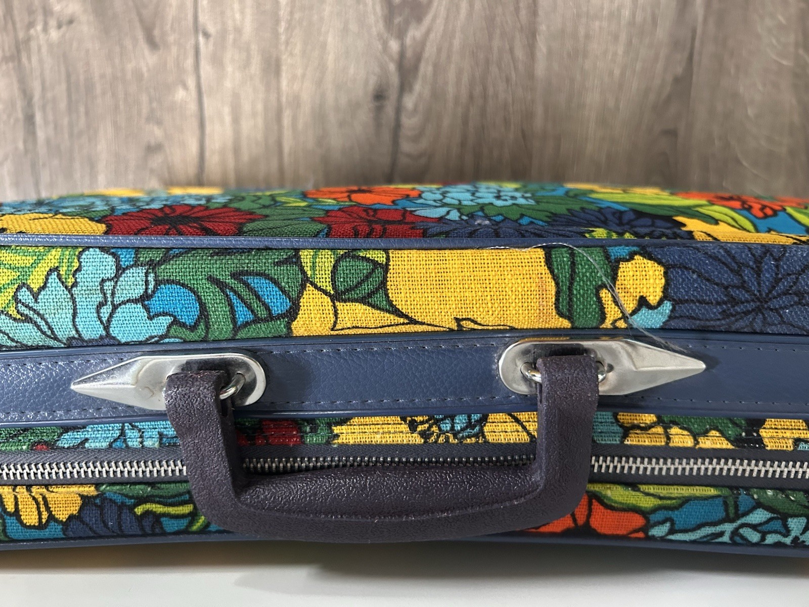 Vintage Flower Power Suitcase Luggage 60s-70’s BoHo Hippee bold galaxy trav-ler