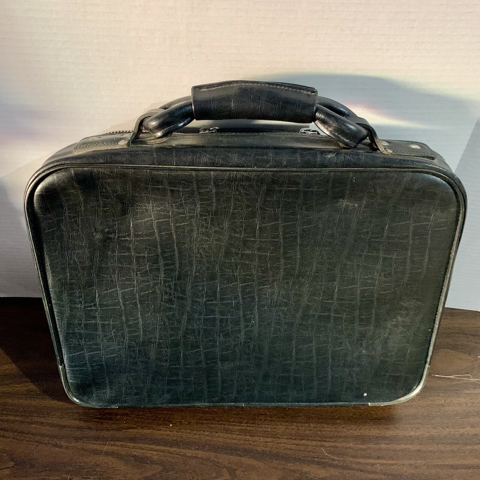 Vintage Peter’s Bag Corp Bantam Travelware Black Overnight Suitcase