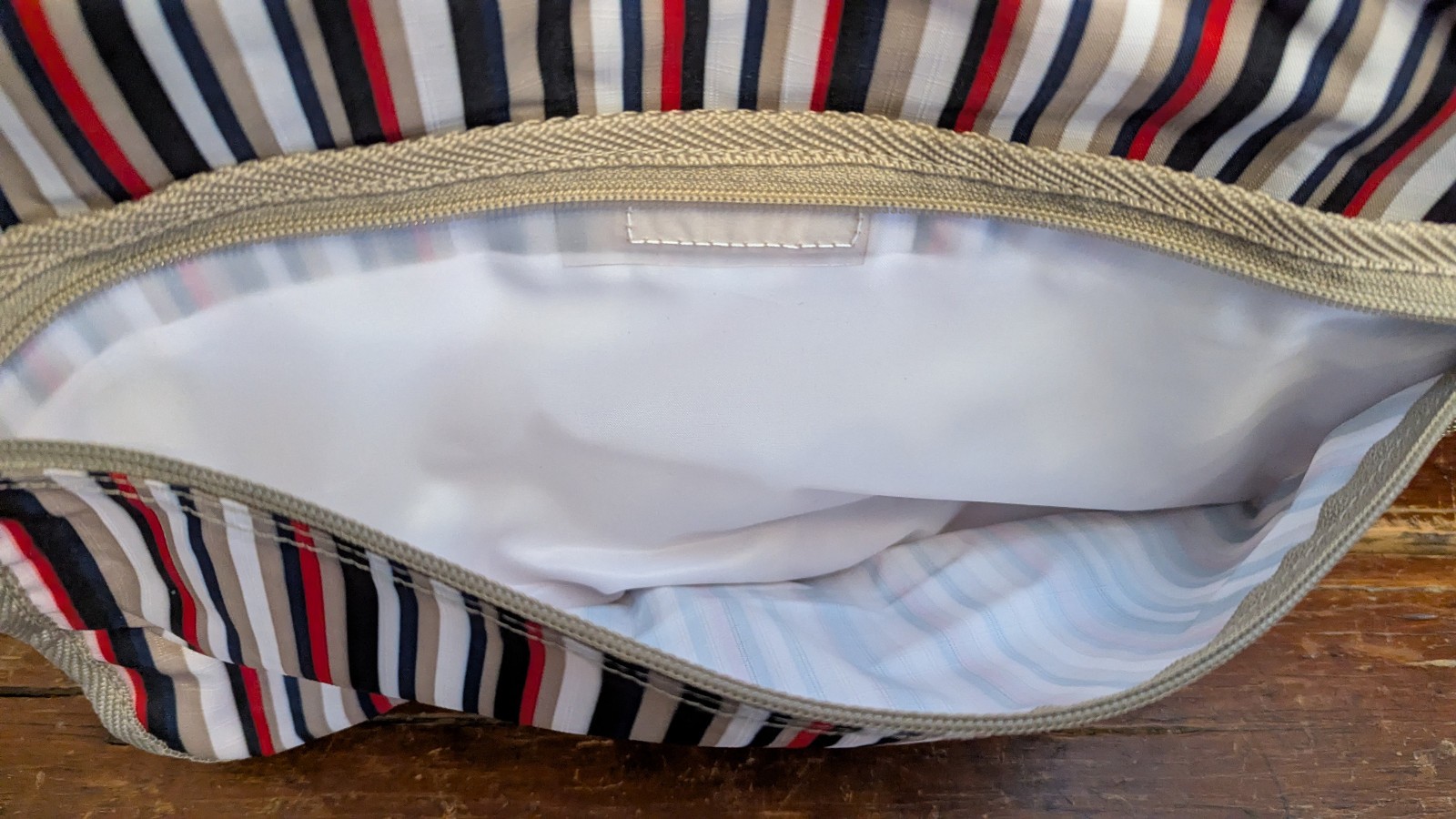 American Tourister 2 Pc Striped Travel Bag Purse, Matching Makeup Purse Name Tag