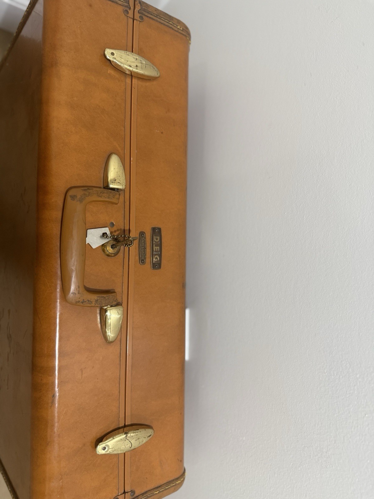 Vintage 1950’S Samsonite 4637 Luggage Suitcase – Leather Brown – Owned By CEO