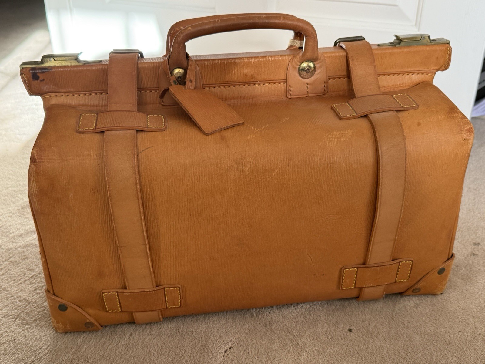 Antique Vintage Gladstone Kit Doctor’s Travel Bag Leather Luggage