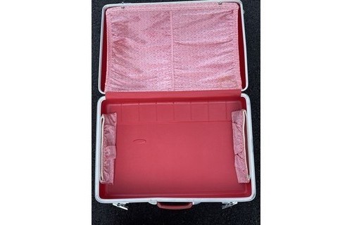 Sears Forecast Luggage 4 Piece Set w/ Train Case & Original Key 1970s Red
