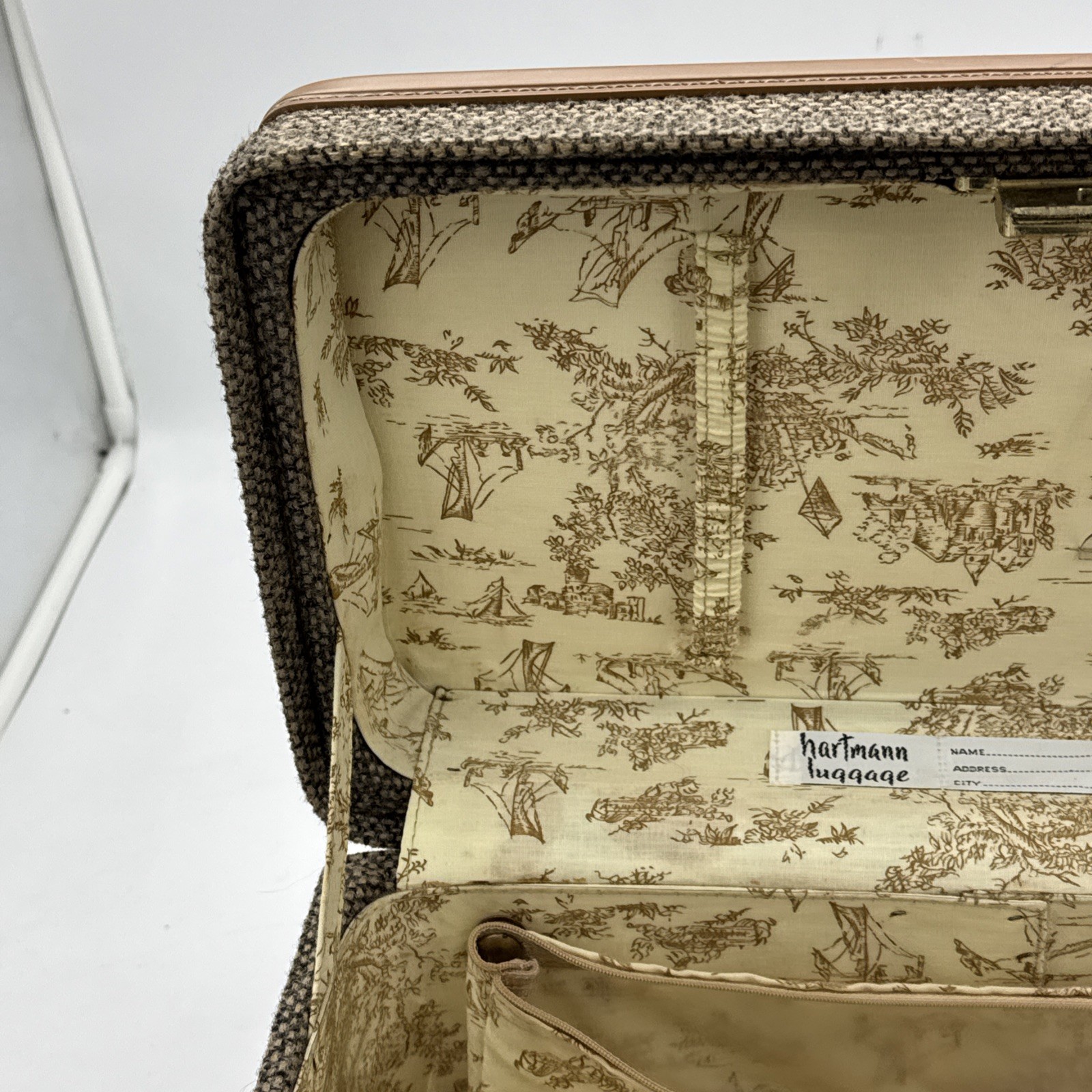 Vintage Hartmann Luggage Leather Train Case Hard MakeUp Cosmetic Case w Code