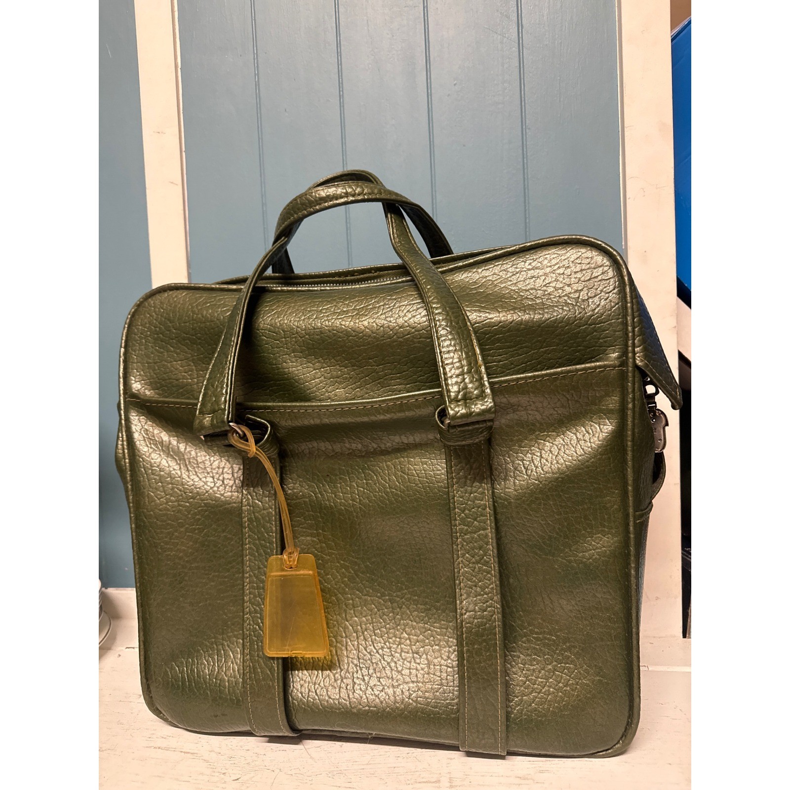 Vintage Samsonite Silhouette Olive Green Pebbled Carry On Travel Bag Case