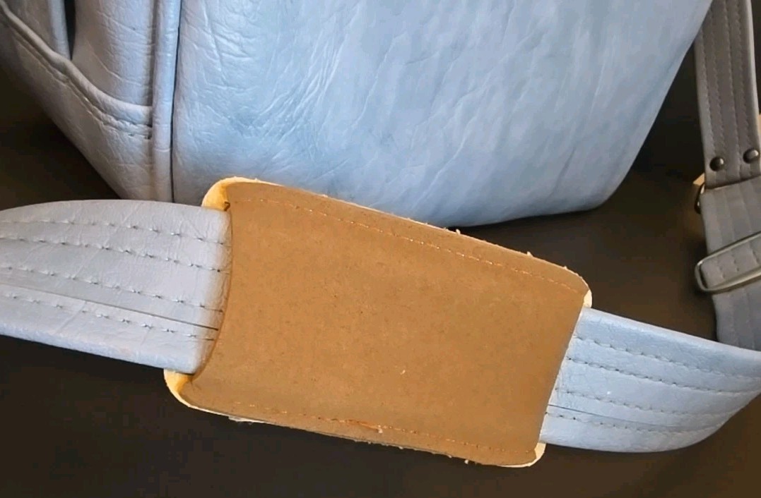 Vintage Samsonite Cordoba Carry On / Laptop Case Shoulder Travel Bag Light Blue