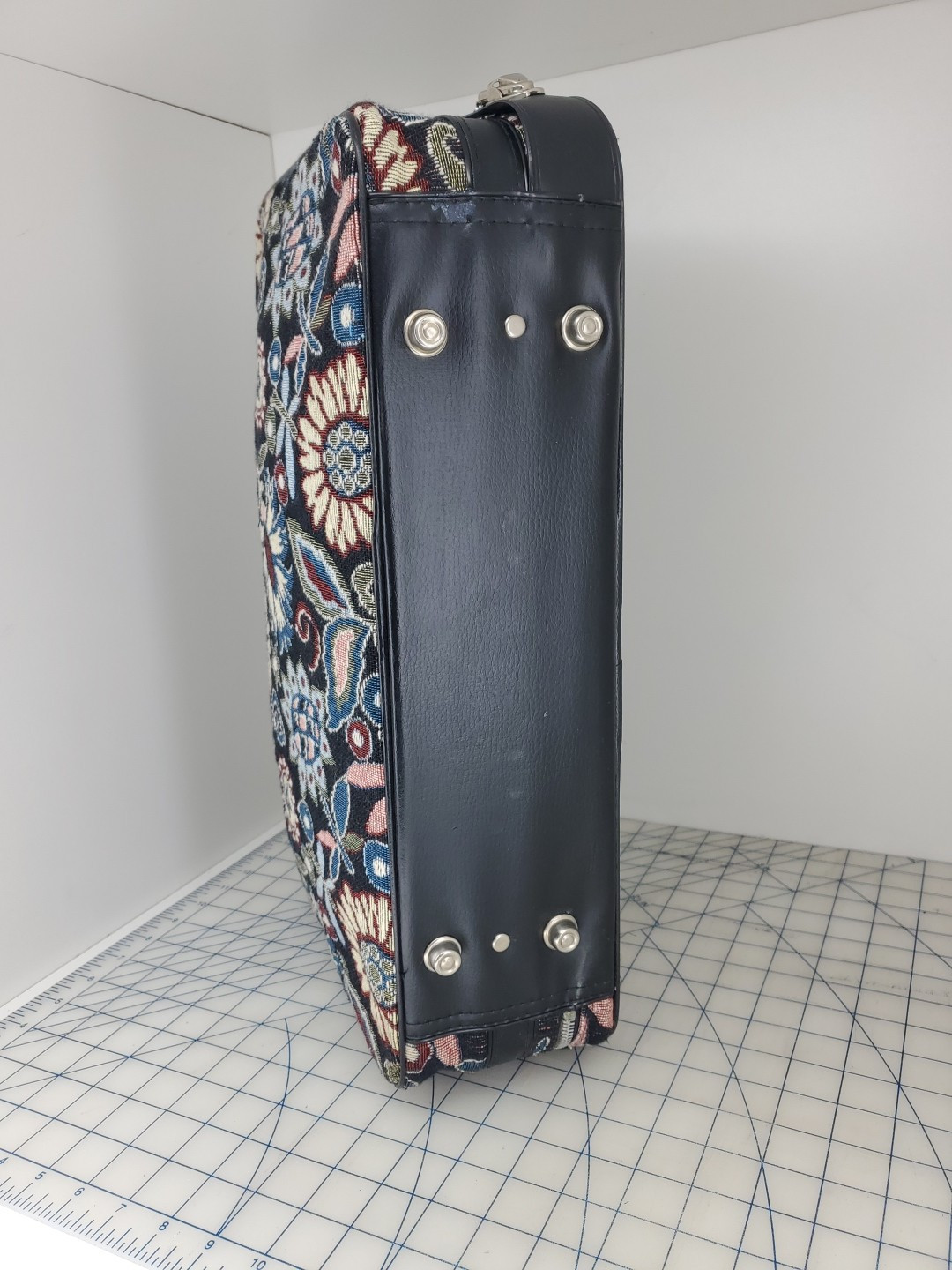 Vintage 1970’s Bantam Travelware Blue Black Floral Suitcase W/ Key Retro