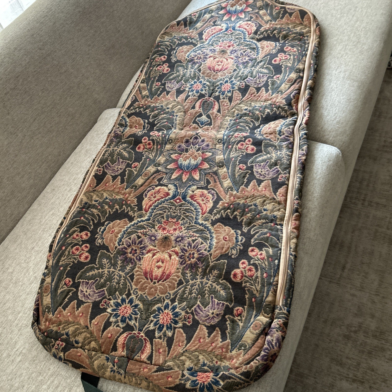 Vintage Showline Chicago Floral Tapestry Fold Over Garment Bag Made In The USA