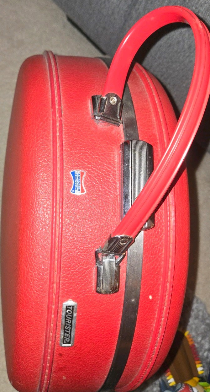 Vintage 1960s American Tourister Mod Round Suitcase RED Hat Box Luggage