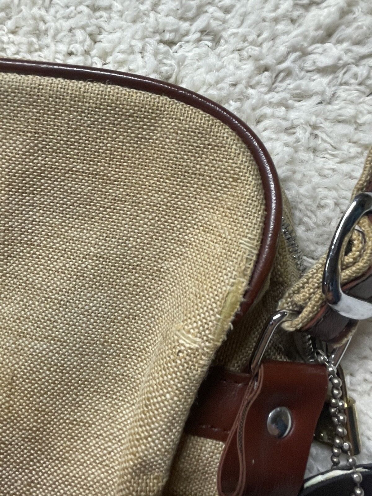 Samsonite Vintage Shoulder Bag Travel Khaki Tan brown luggage Airline Carry On