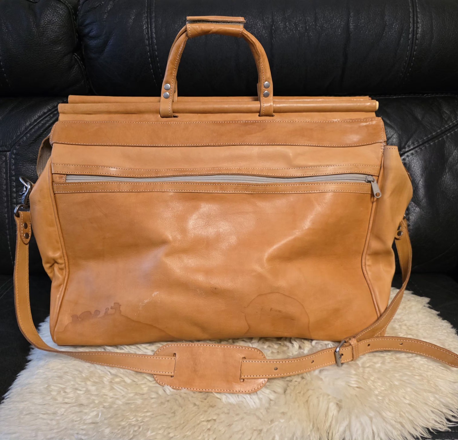 Vintage Warner Bros Leather Garment Duffel Bag Lederens Paraguay Travel