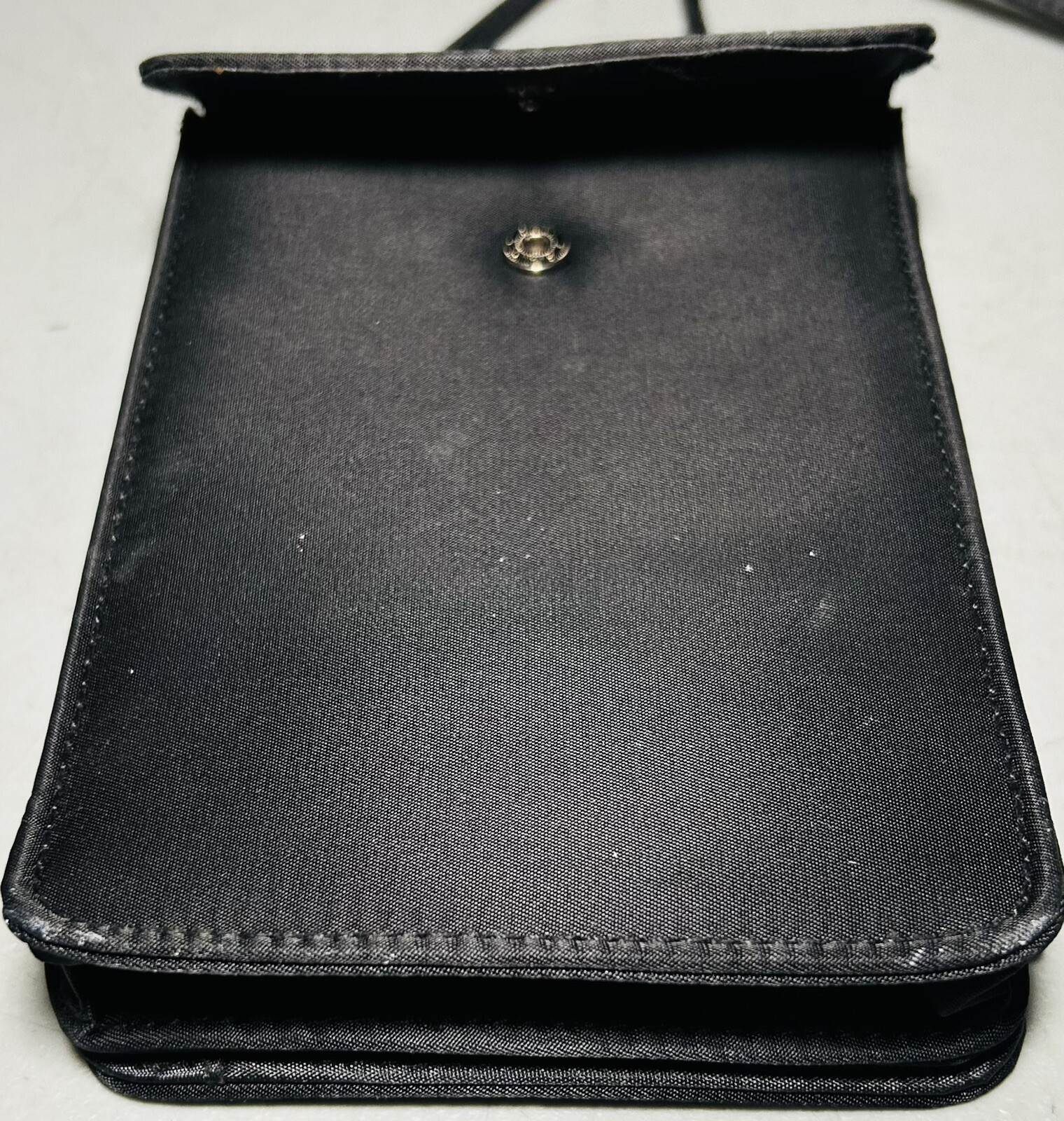 Vintage Samsonite Black Crossbody Travel Wallet Compact Purse 2 Zippers 2 Button