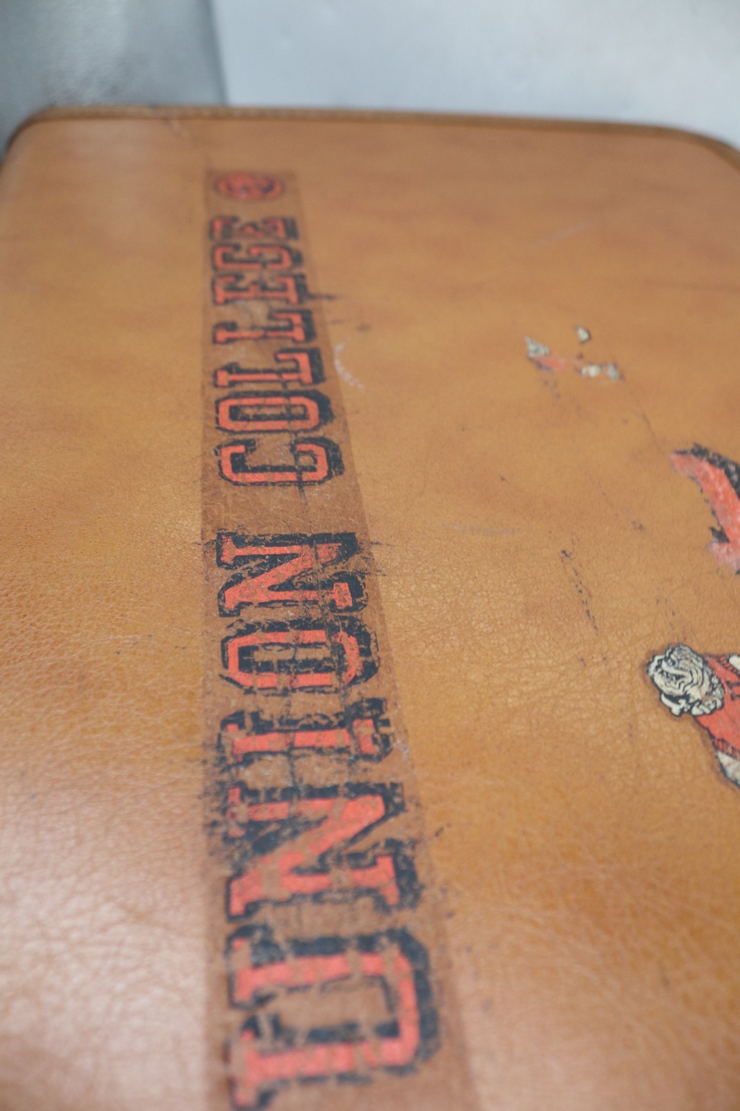 1950s Vintage/Retro | Taperlite Hard Shell Suitcase | Union College Bulldogs