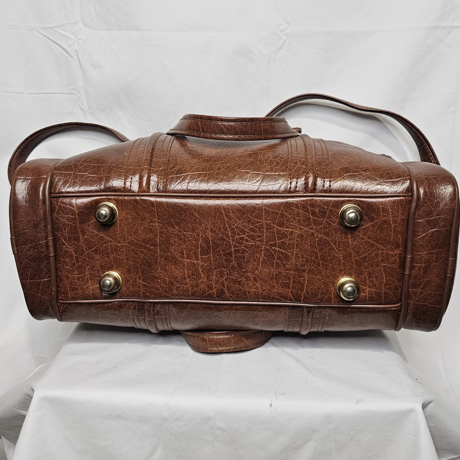 VTG 1970s F.W. Woolworth Faux Aligator Leather Suitcase Carry On Duffle 18″ Bag