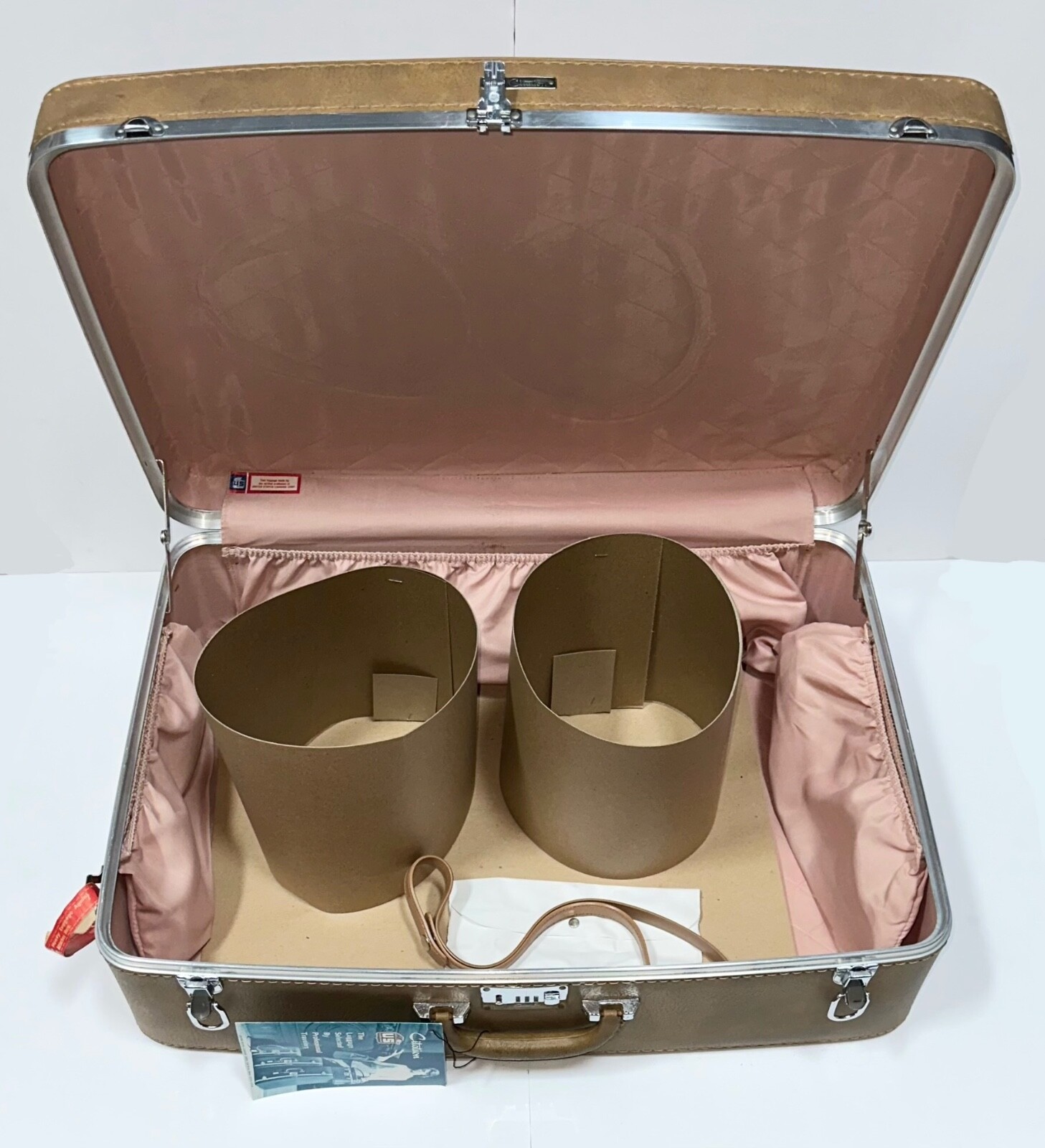 Vintage 1968 Citation Roll-Away US Luggage Women’s NEW w/Tags, Brochure & Box