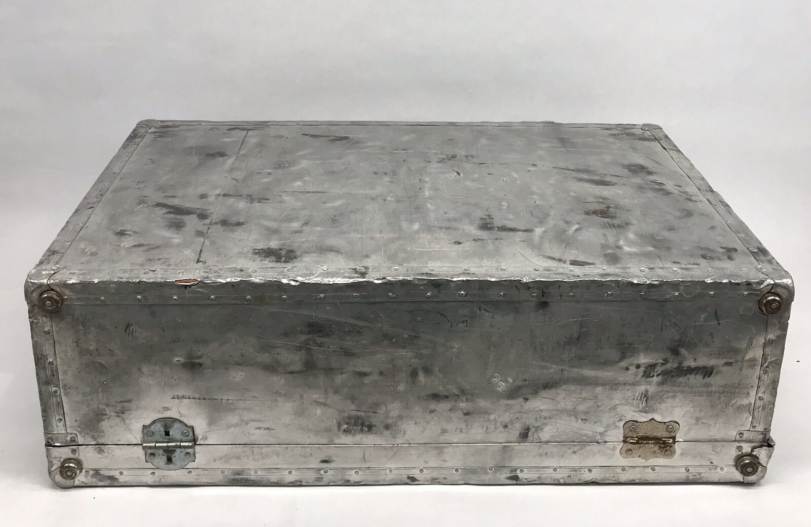 Vintage 40s Aluminum Suitcase Aviation Riveted Metal Luggage 26.25”x16”x8.5″