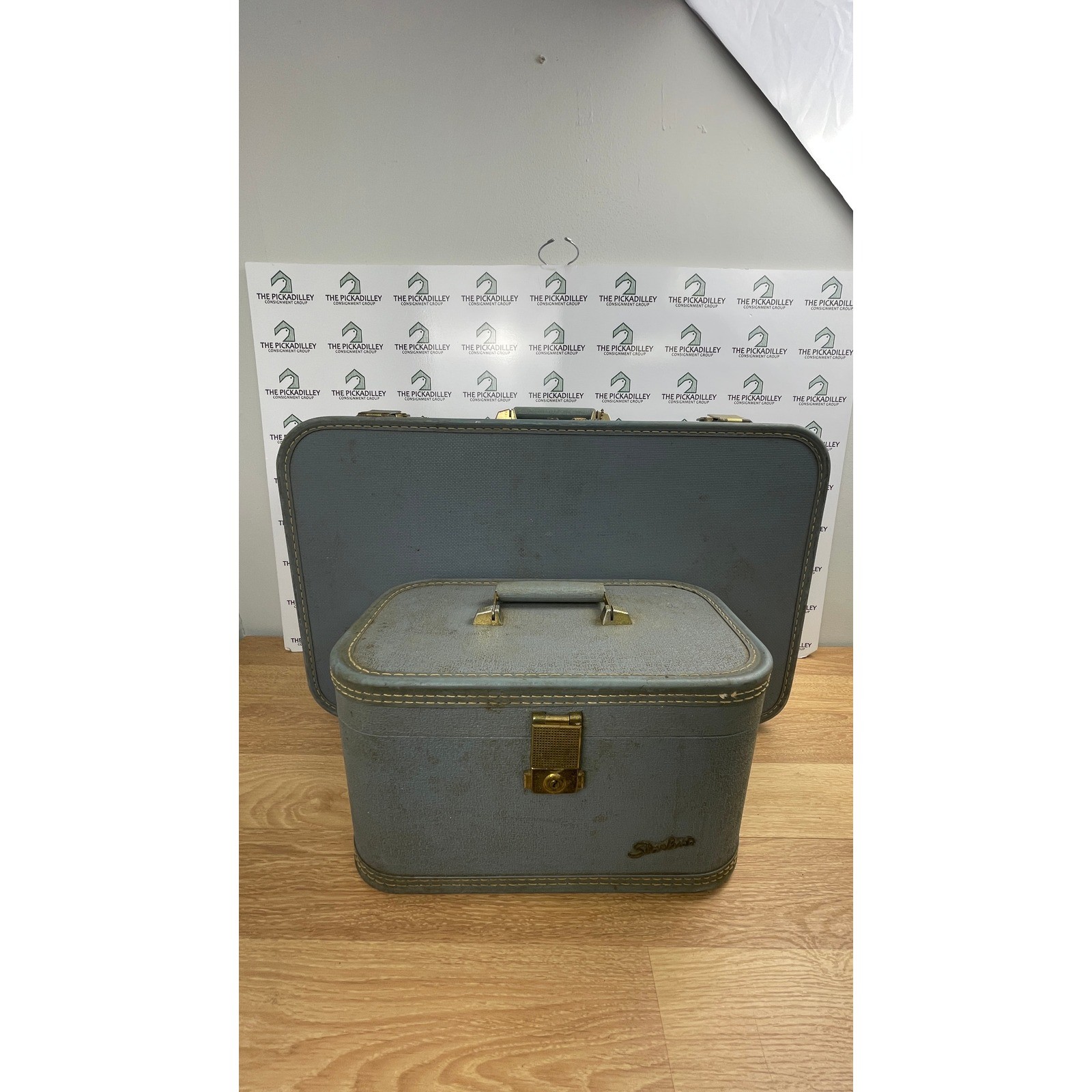 Vintage 1950s Lady Baltimore Starline 2 Piece Luggage Set Powder Blue w/ Keys