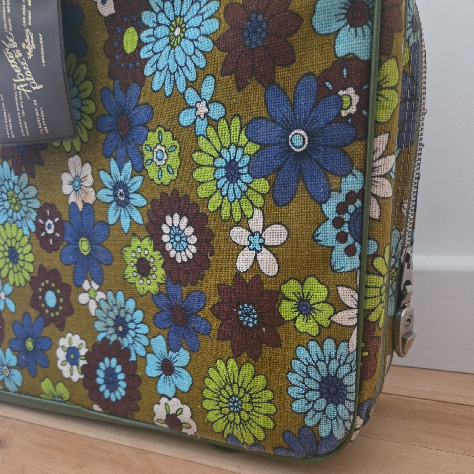 1960s Vintage Bantam Travelware Green Floral Mod Pattern Suitcase Luggage Japan