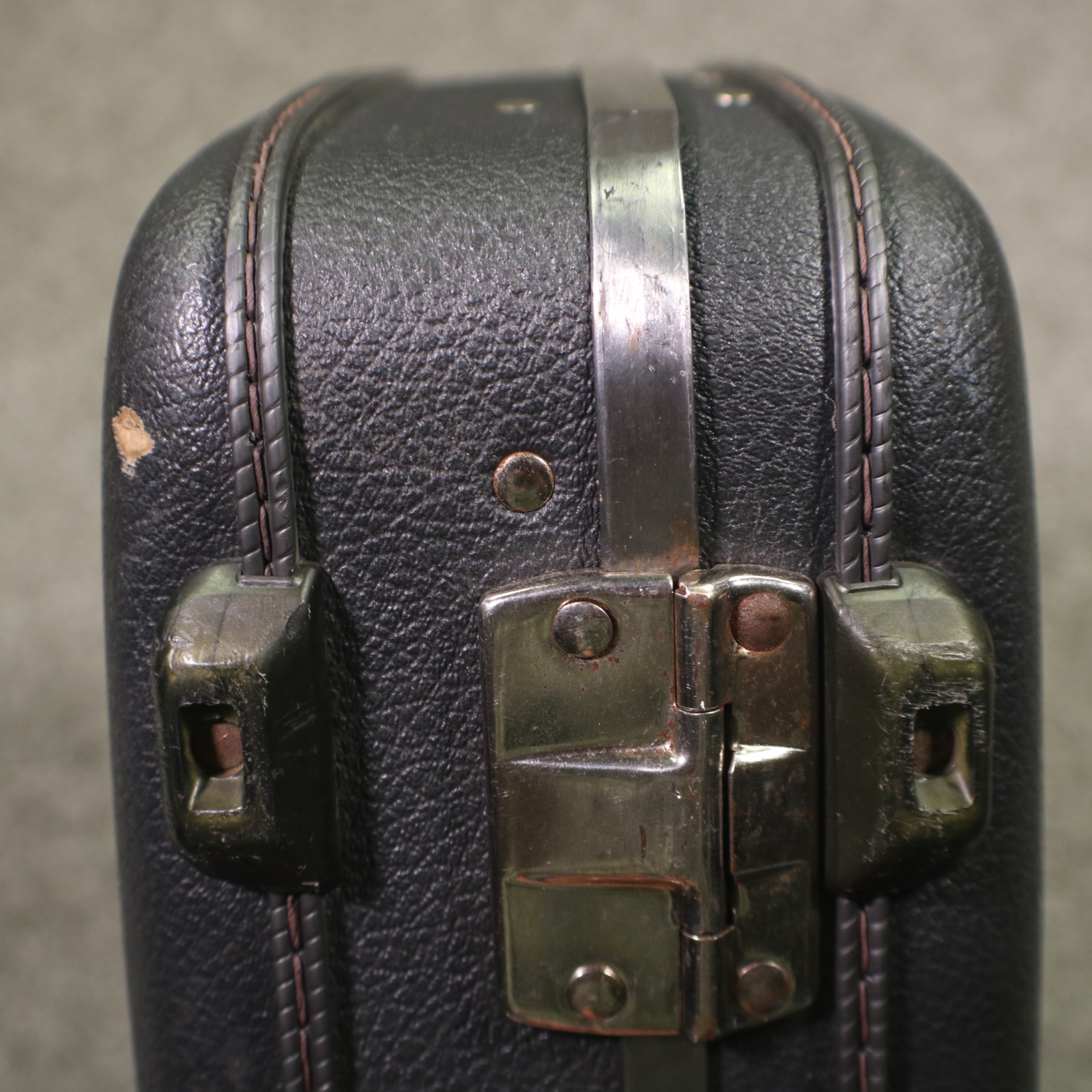 VTG 1960s American Tourister Tiara Hardshell Briefcase Attache Case 18″ w/Key
