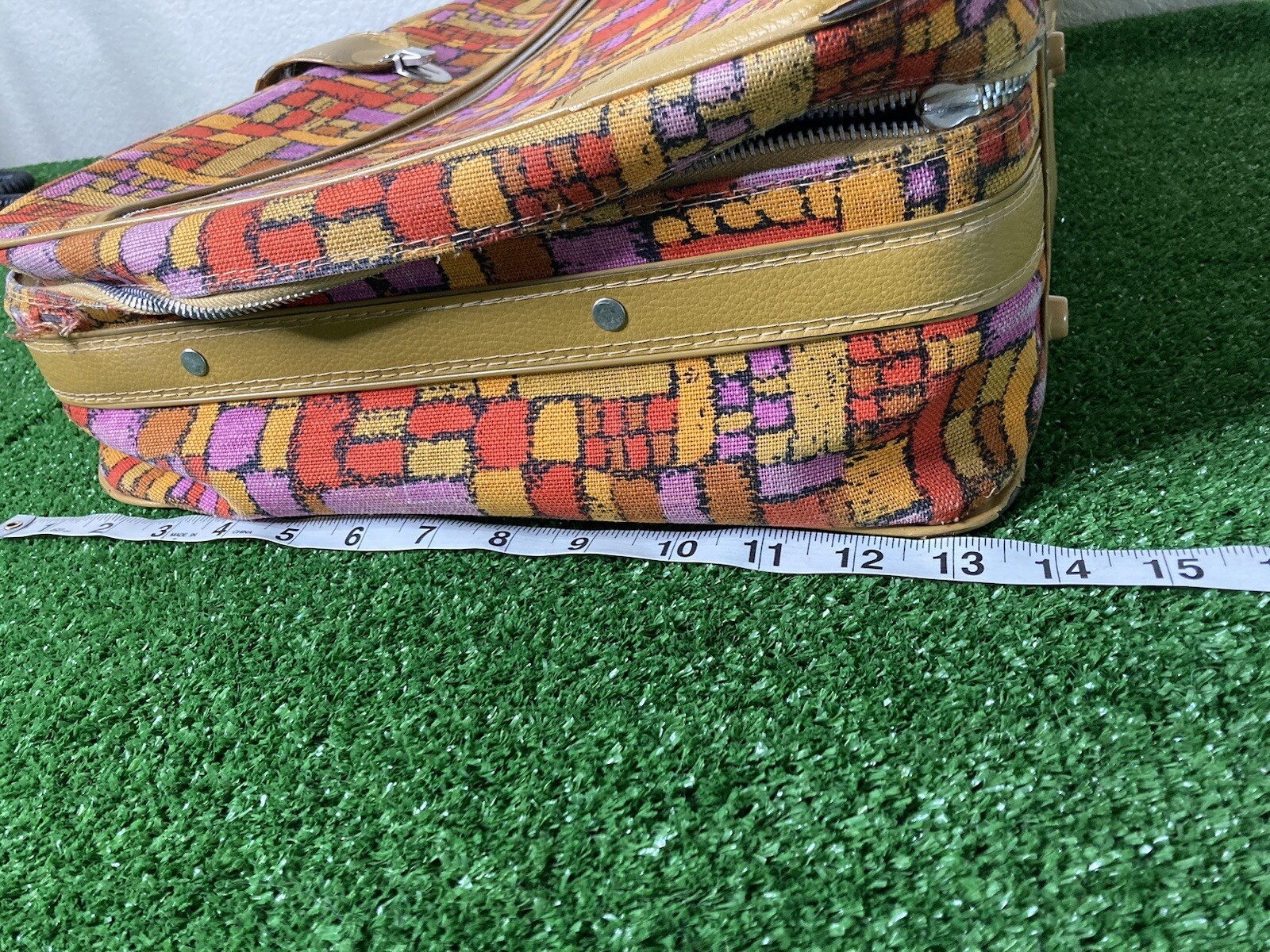 vintage retro luggage multicolor penguin travelers