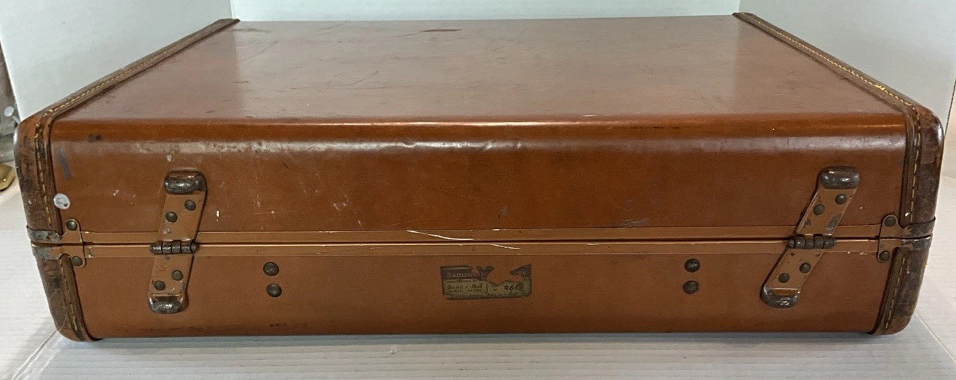 Vintage Samsonite Shwayder Bros Hardshell Brown Leather Briefcase 4615 No Key