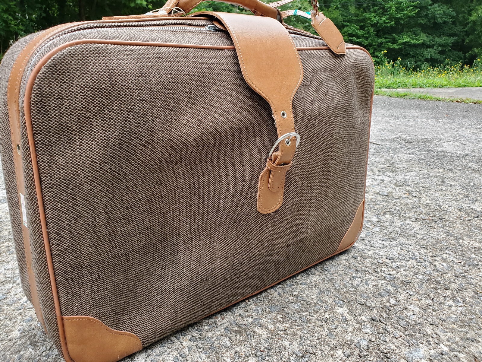 Fifth Avenue Brown Tweed Nesting 5 Piece Luggage Set – 1980s Vintage