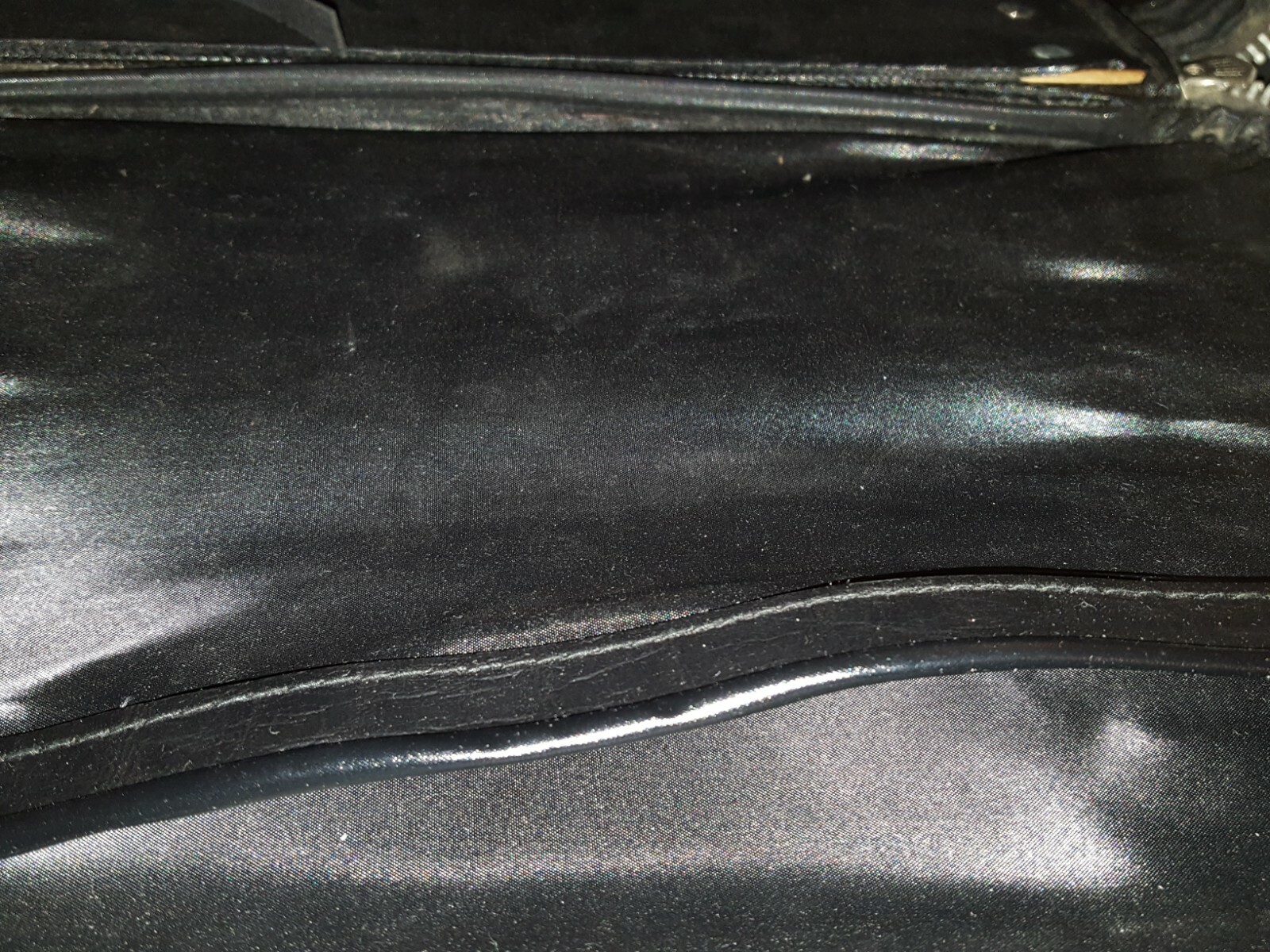 Peter’s Bag Corp Bantam Travelware Black leather(vinyl?) overnight suitcase