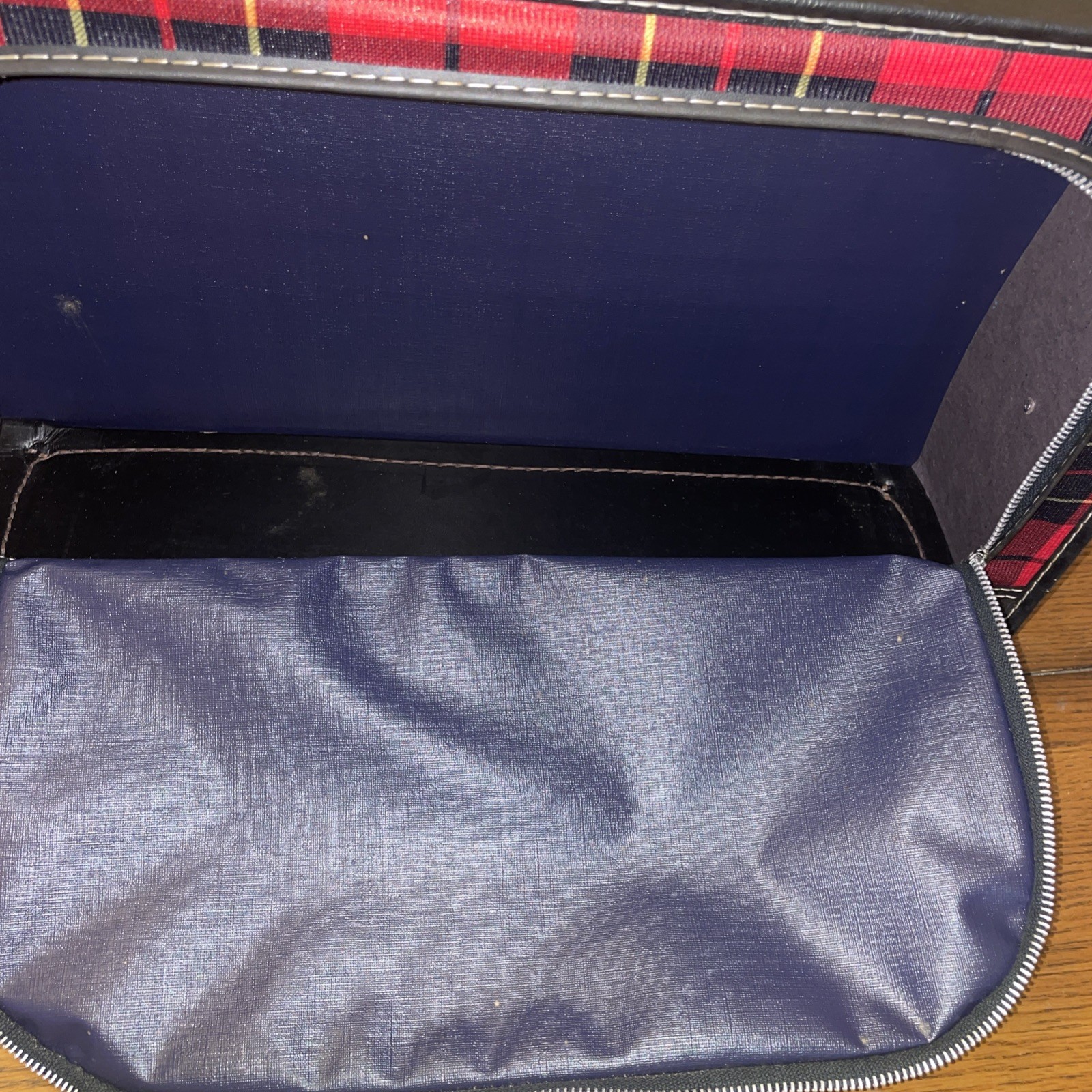 Vintage Peter’s Soft Sided Luggage Travel Case Handbag Plaid Red N Black Retro