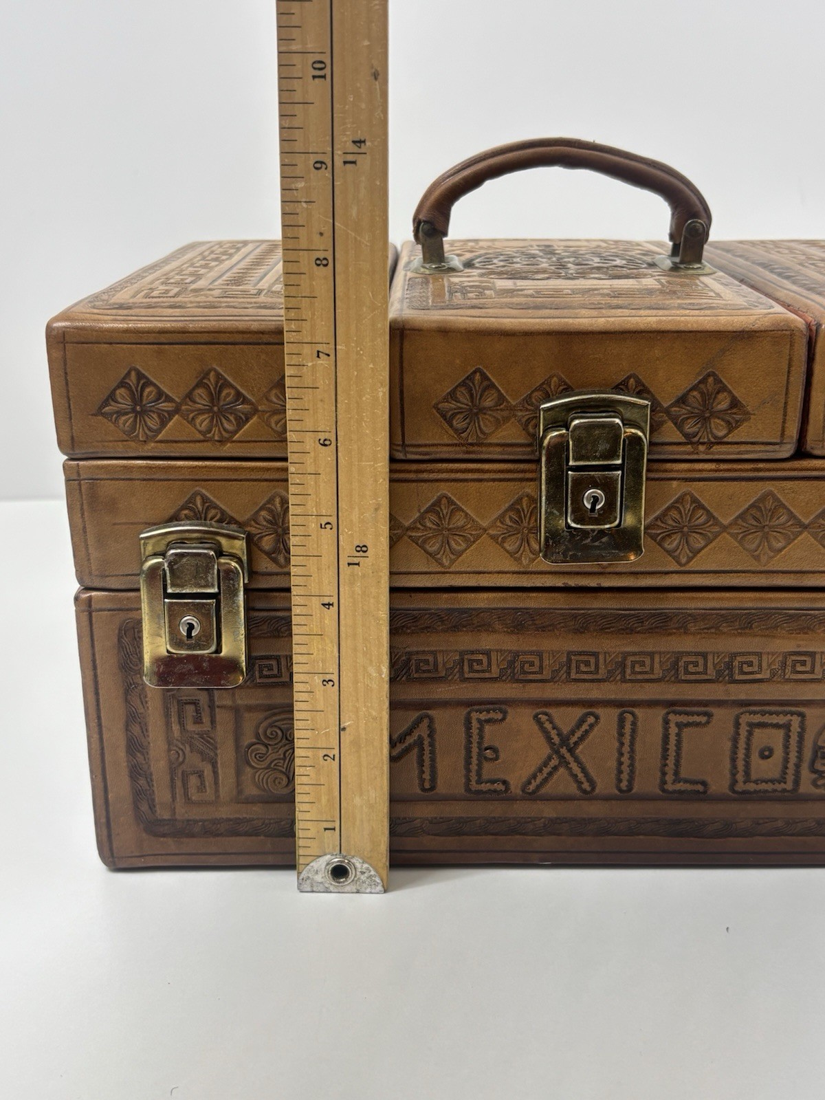 Vintage Tooled Leather Artmex Mexico Travel Overnight Vanity Train Case