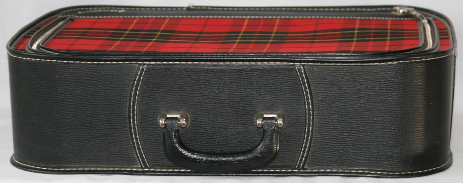 Grasshopper Suitcase Red Black Yellow Tartan Plaid Zip Luggage 21″ x 15.5″x 5.5″