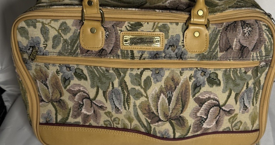 Vintage Floral Tapestry Travel Bag Canvas & Faux Leather Beige