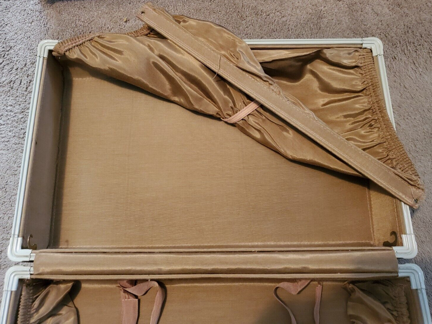 SAMSONITE #4521 BEIGE/TAN MARBLE HARD TRAIN 21″ x13″x 7″ SHWAYDER SUITCASE 1950s