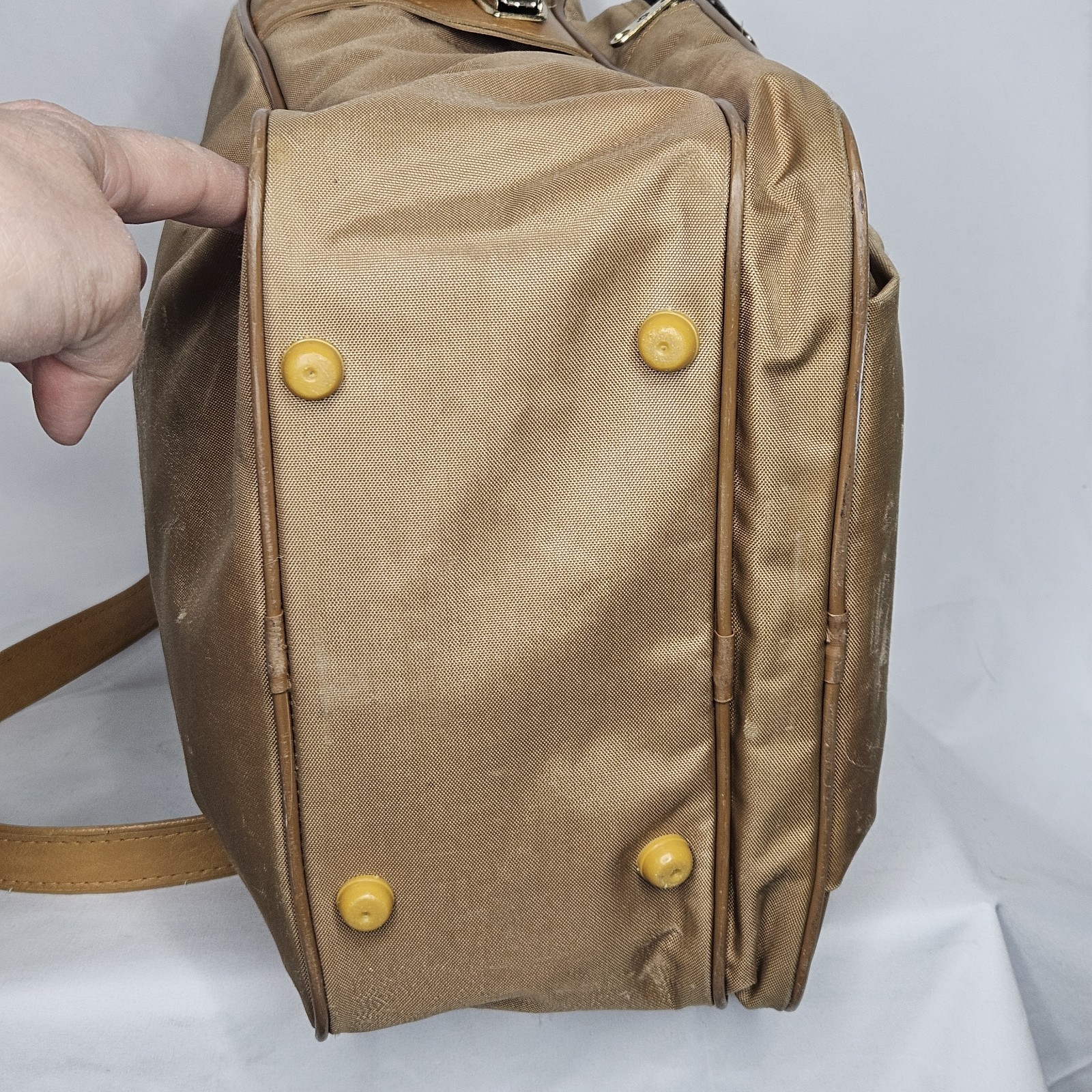 Vintage 1980s Samsonite Special Edition Carry-on Shoulder Crossbody 16″ Bag Tan