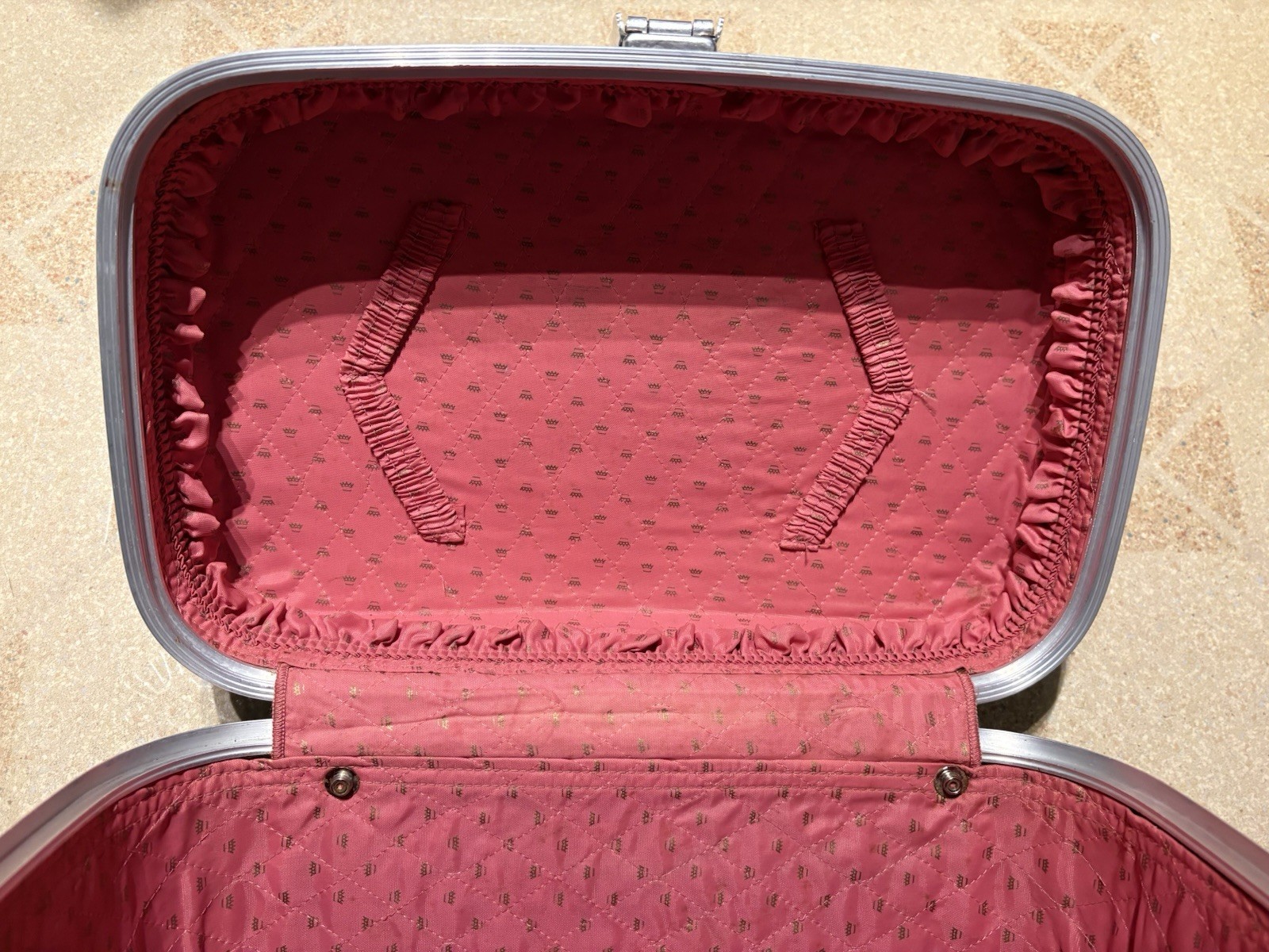 Maximillian train/ Cosmetic Case Blue Hard Shell With Pink Fabric