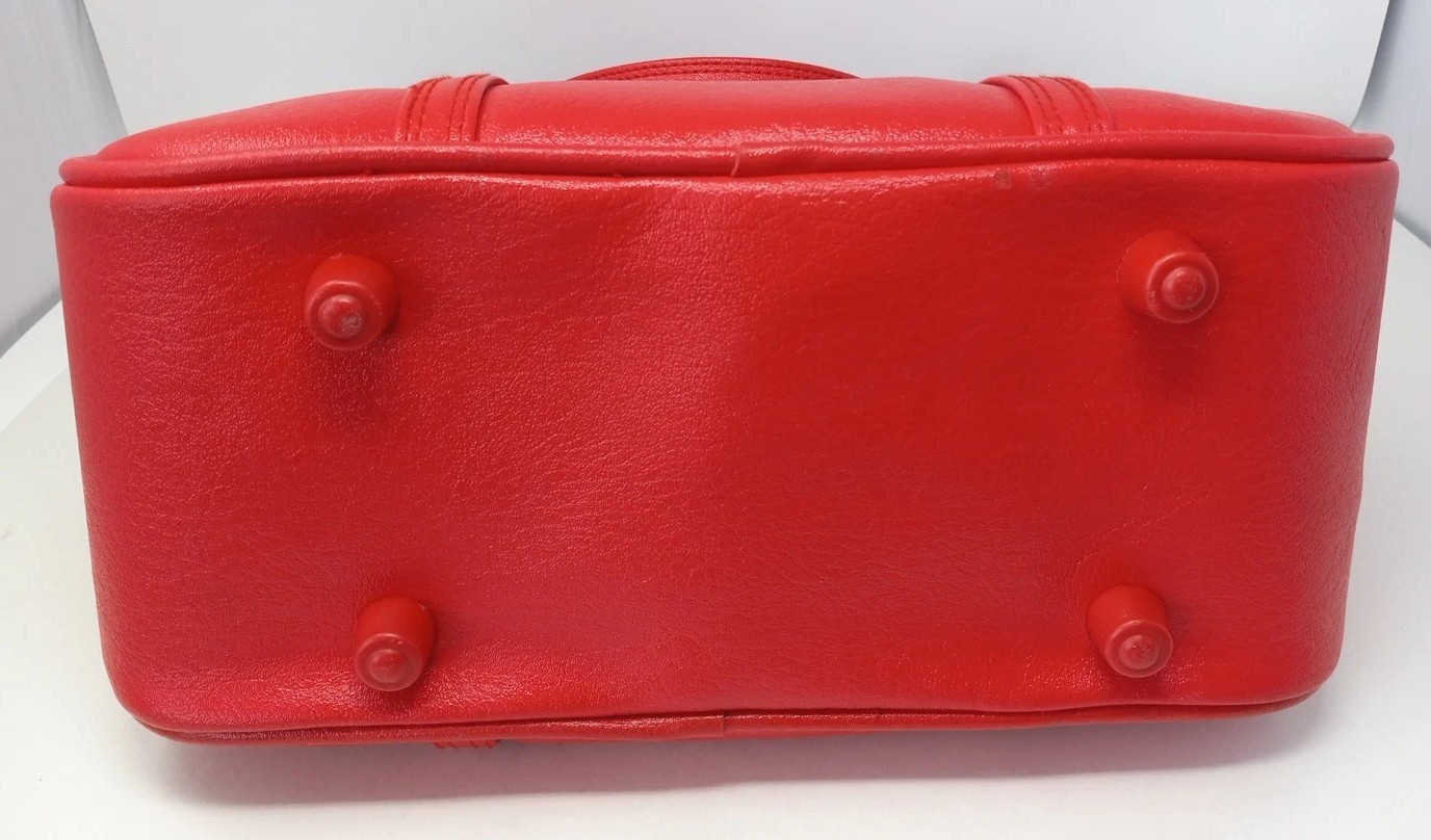 Retro Vtg 70s Bag Travel Tote Overnight Carry On A. Earhart Red Vinyl Pocket