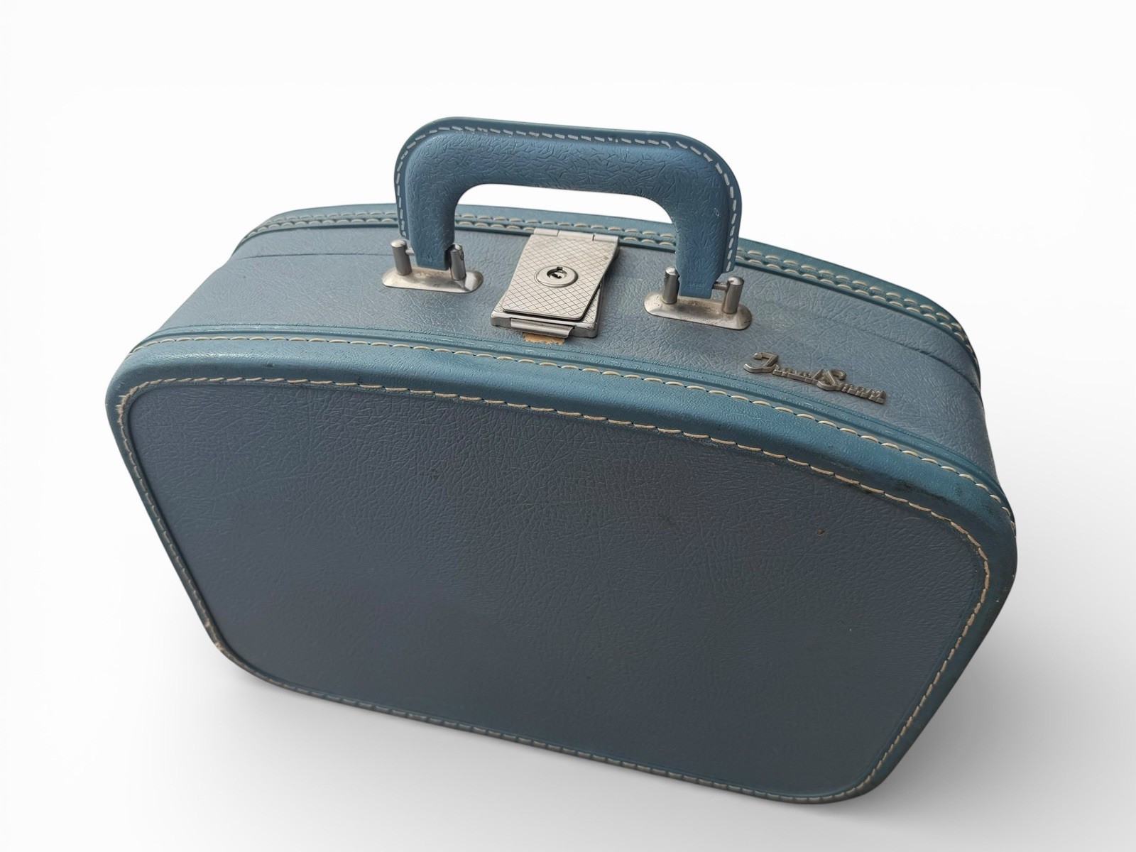 Vintage 1960’s Mid Century Blue Hardshell Mod Travel Smart Suitcase/Luggage