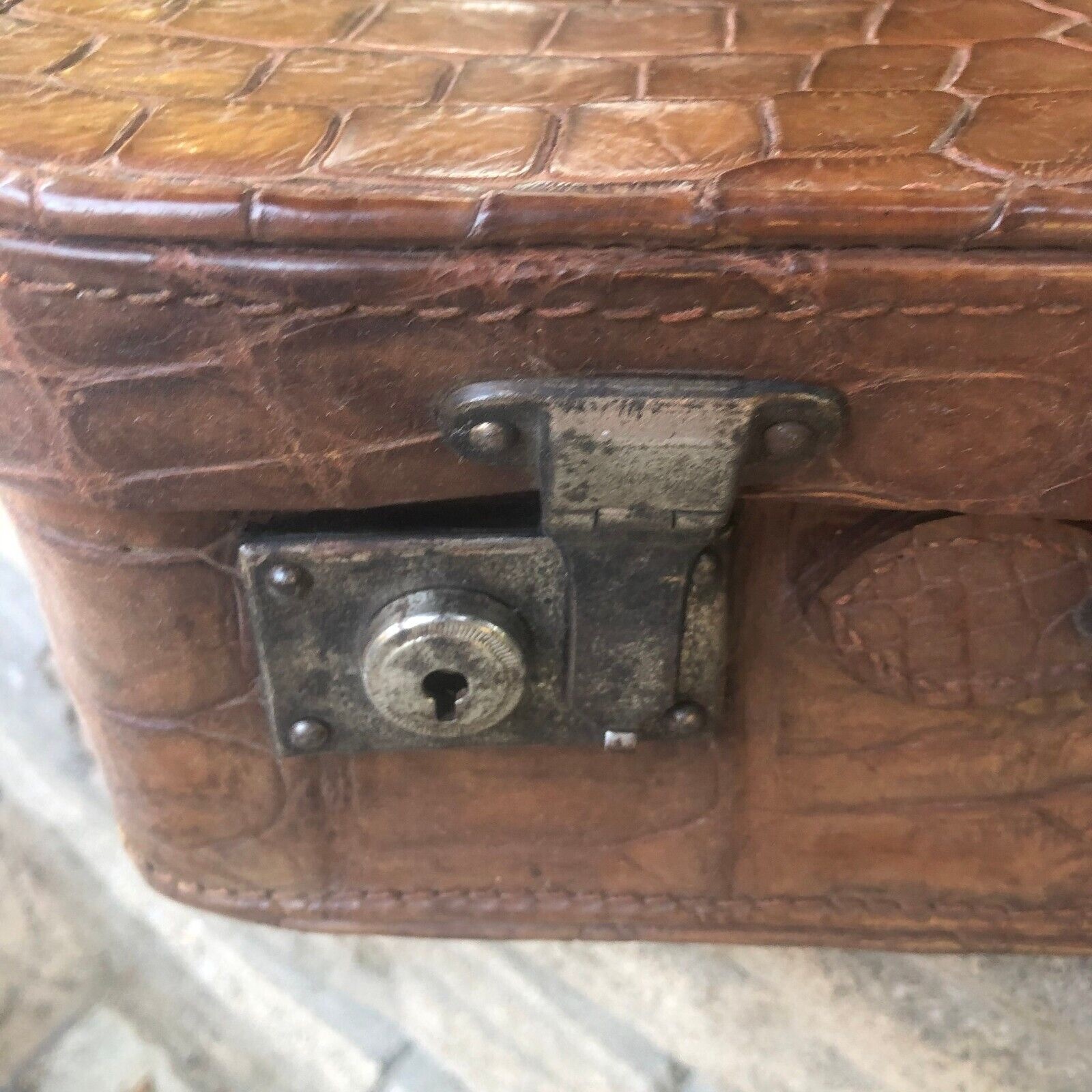 Genuine Alligator Small Suitcase Hard Case Briefcase Vintage 1930s