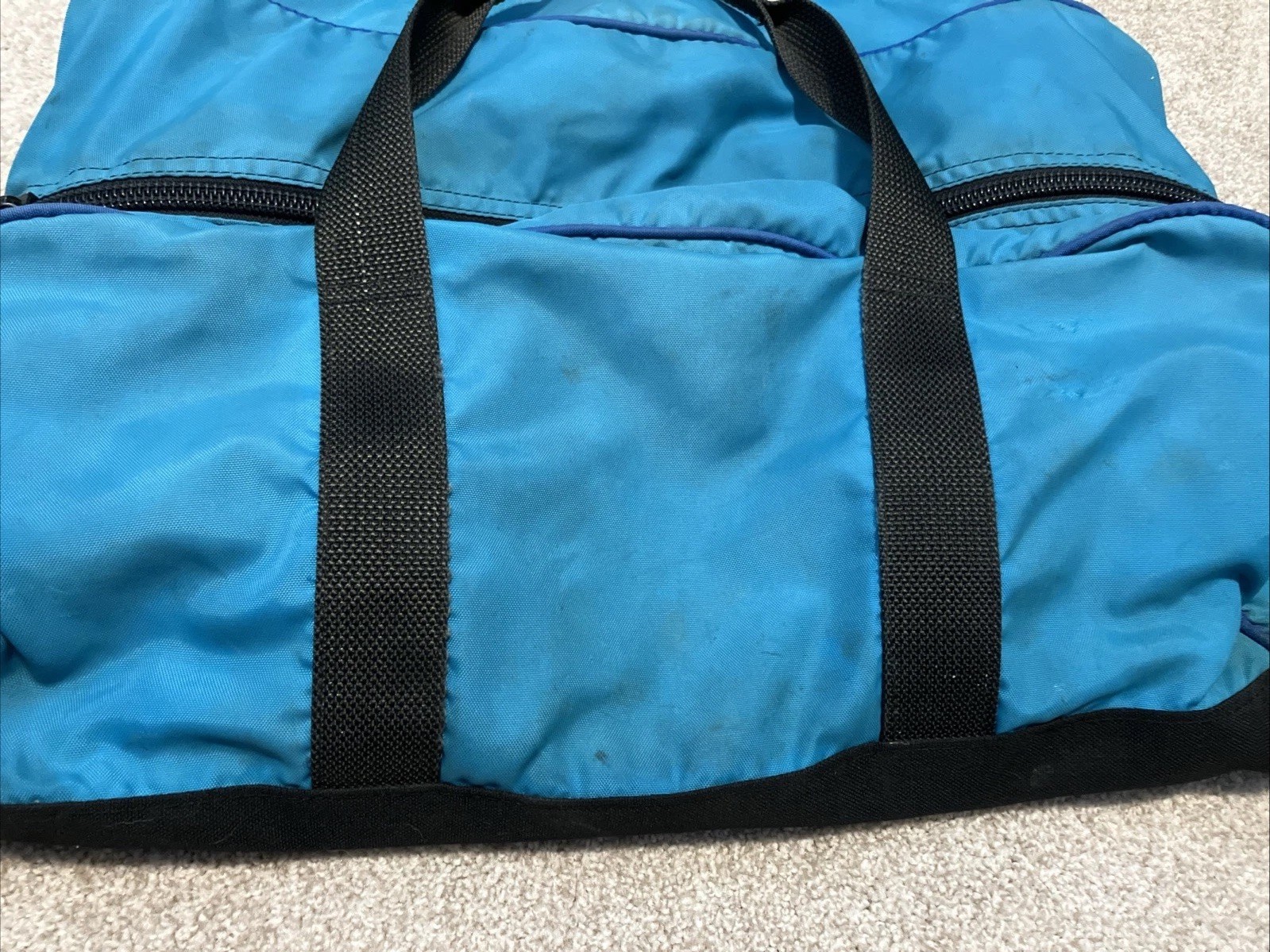 1990 Vintage L.L. Bean Gym/ Duffle Bag With Canvas Bottom