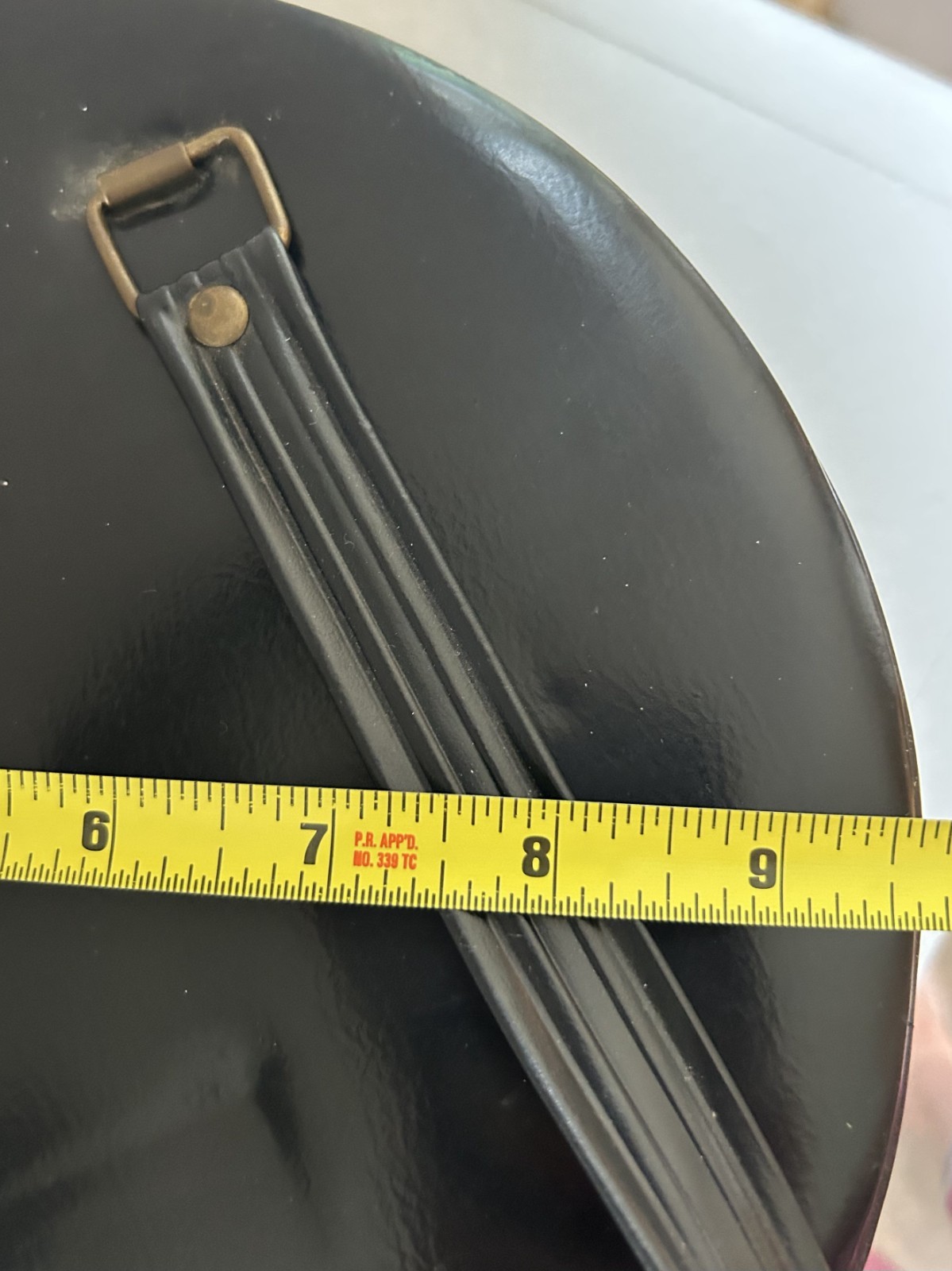 1960s Vintage Black Vinyl Hat Wig Case Train Luggage Zippered 7″ T X 8″D MOD MCM