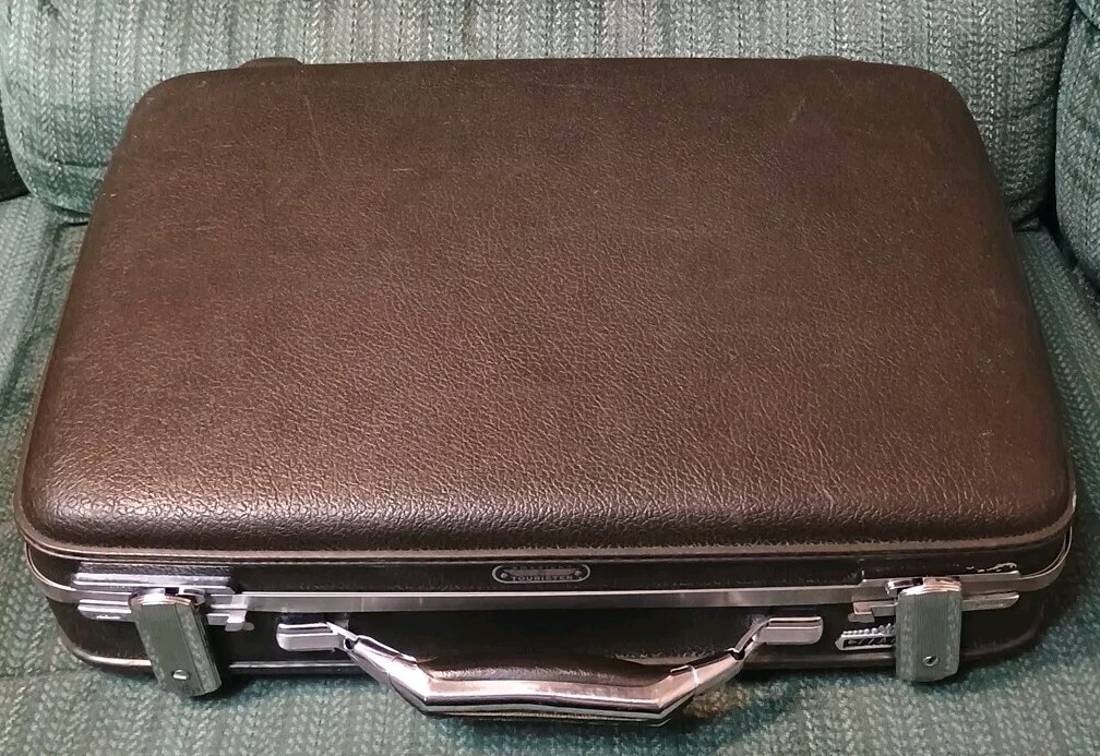 Vintage American Tourister Tiara Dark Grey Hard Shell Suitcase Red Inside No Key